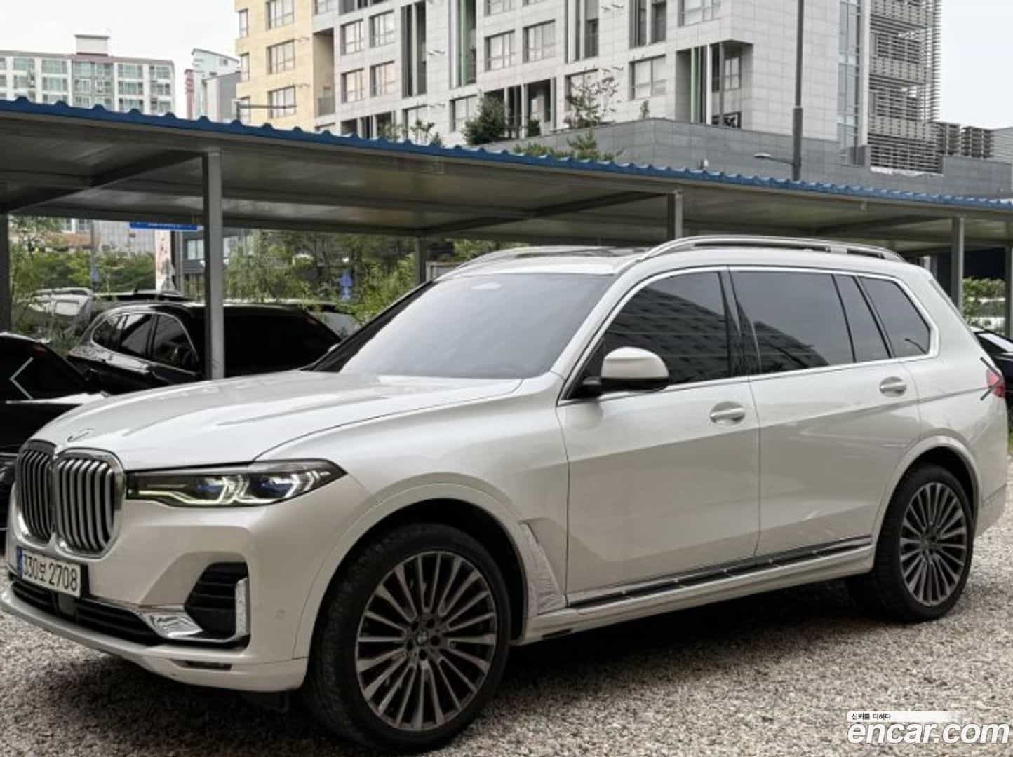 X7 BMW 2022.1-OUTER-003