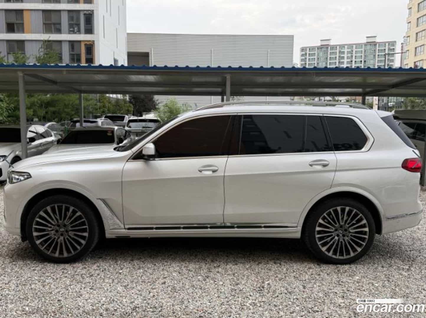 X7 BMW 2022.1-OUTER-005