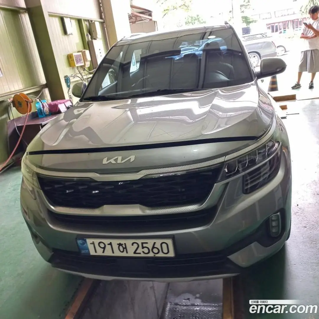 Main__Slider__Photo:Seltos Kia 2022.4-0