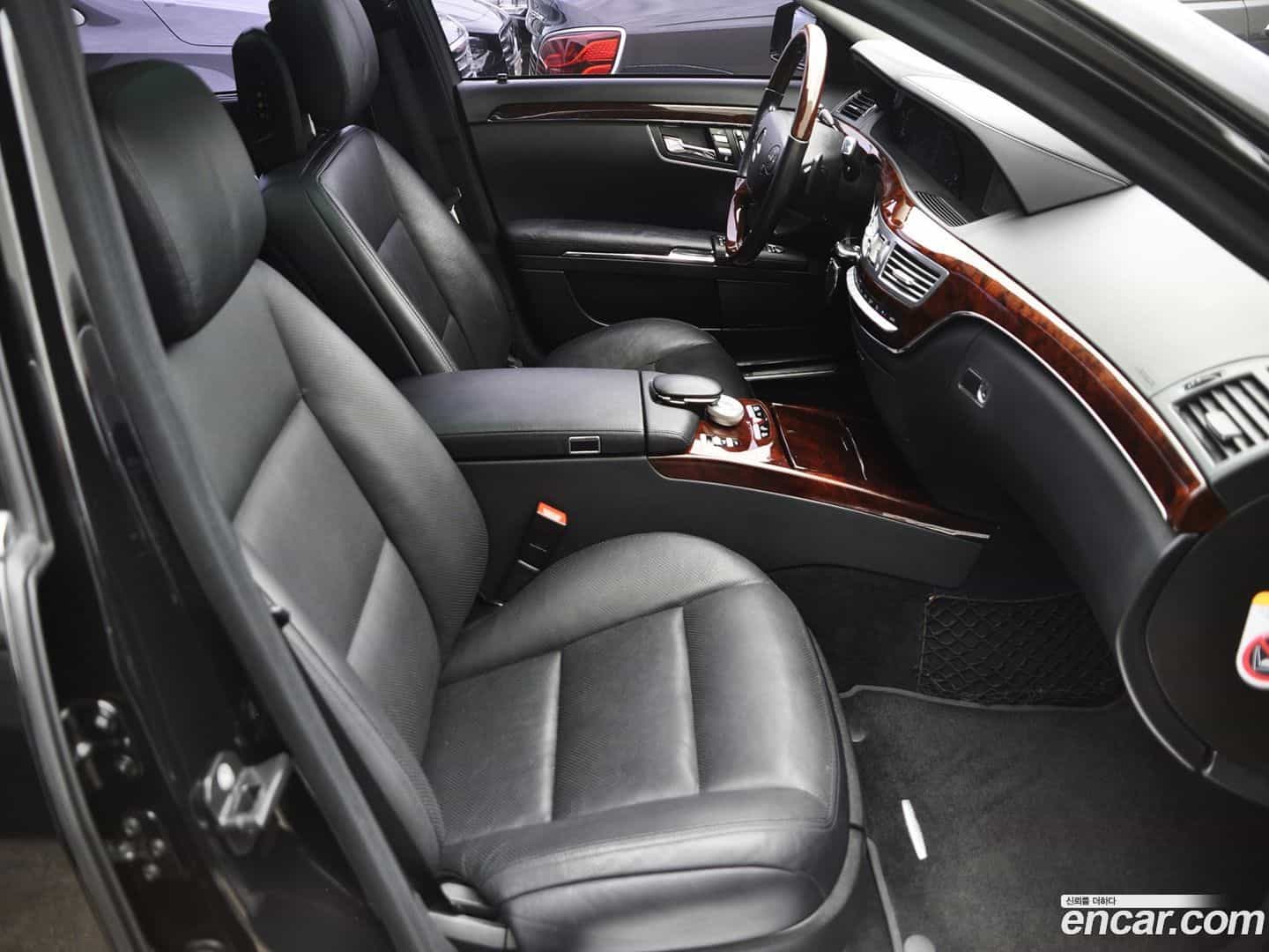 S-Class Mercedes-Benz 2010.9-INNER-010