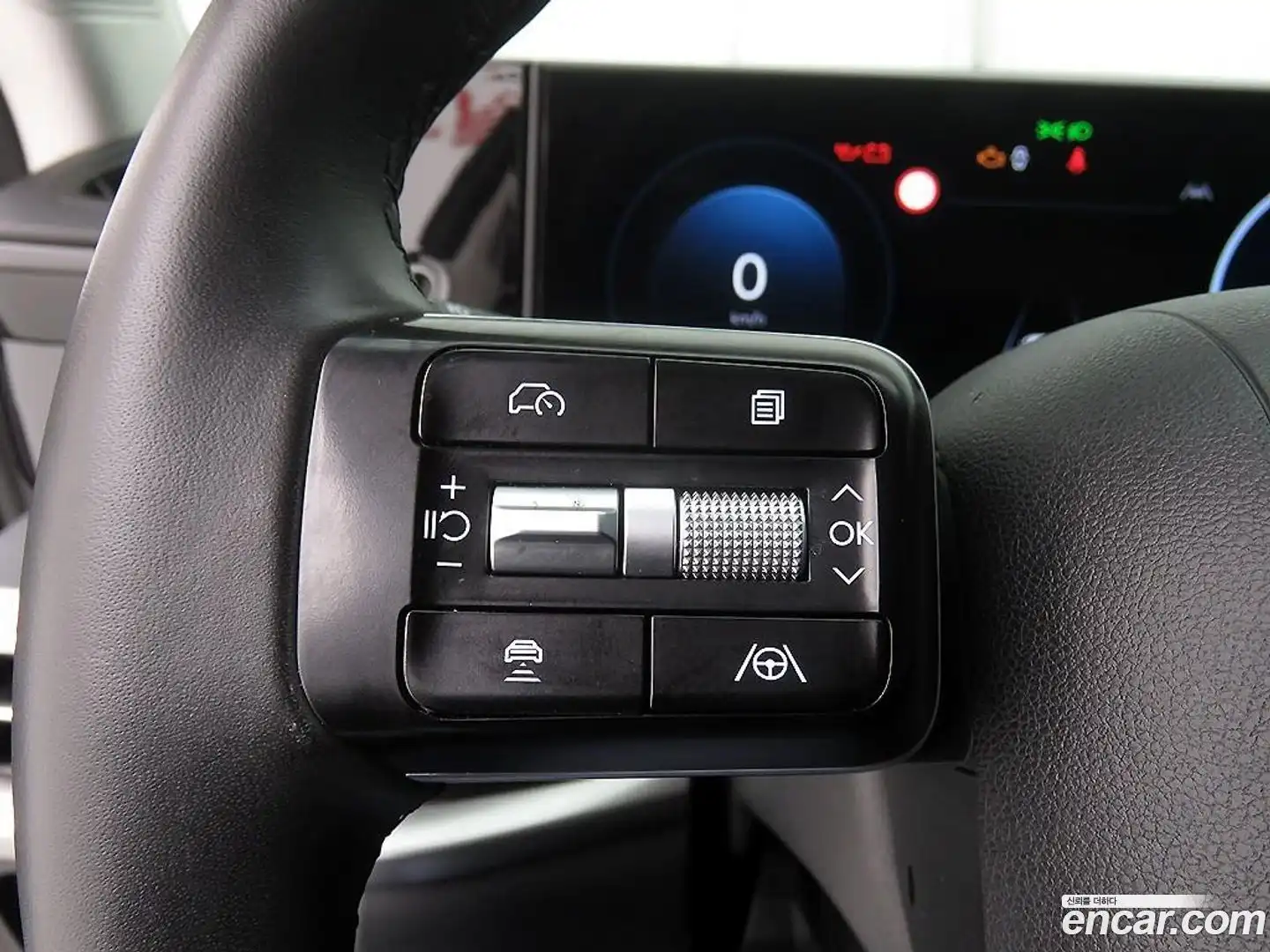 Grandeur Hyundai 2023.6-OPTION-016
