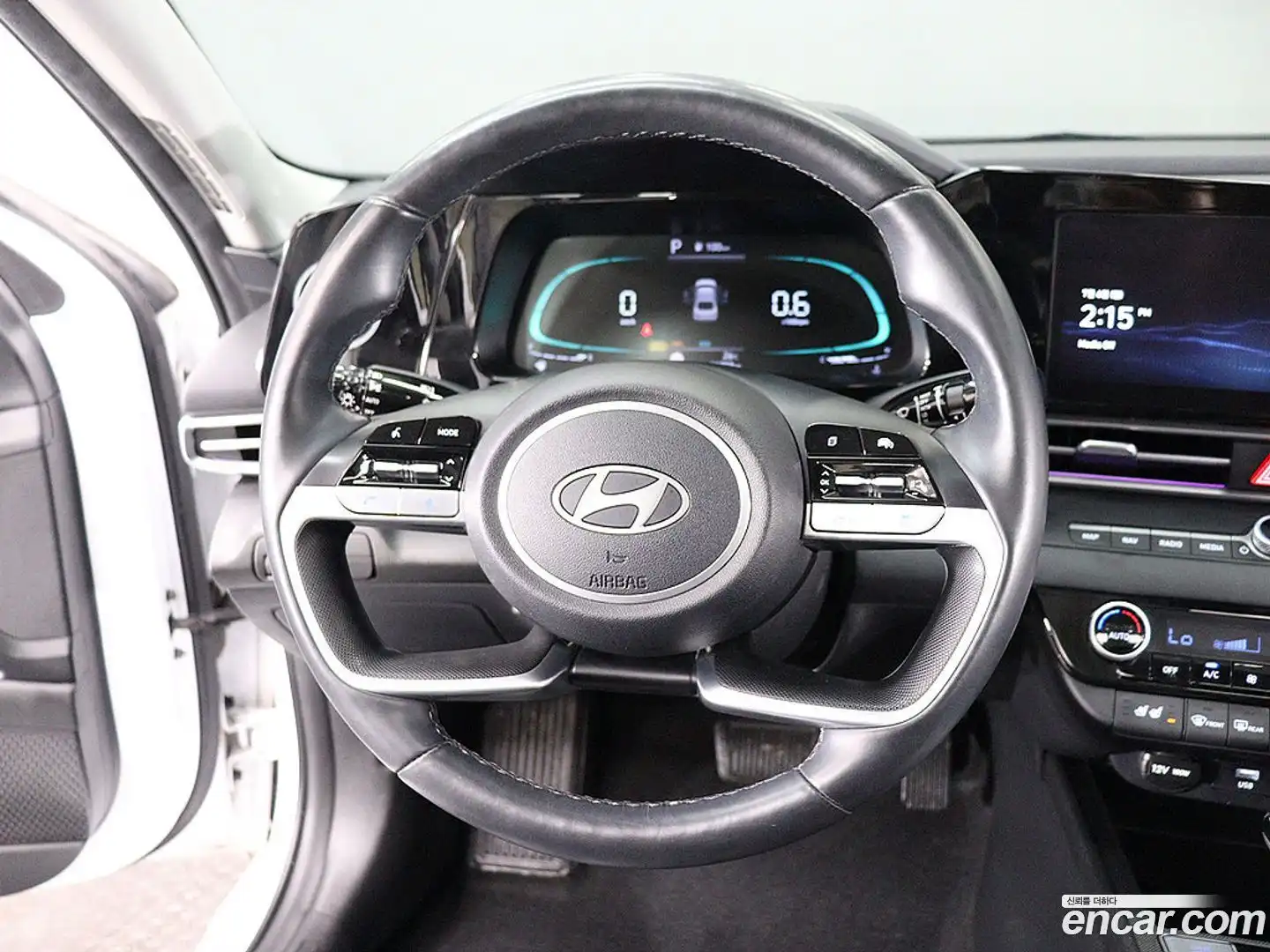 AVANTE Hyundai 2023.5-INNER-007