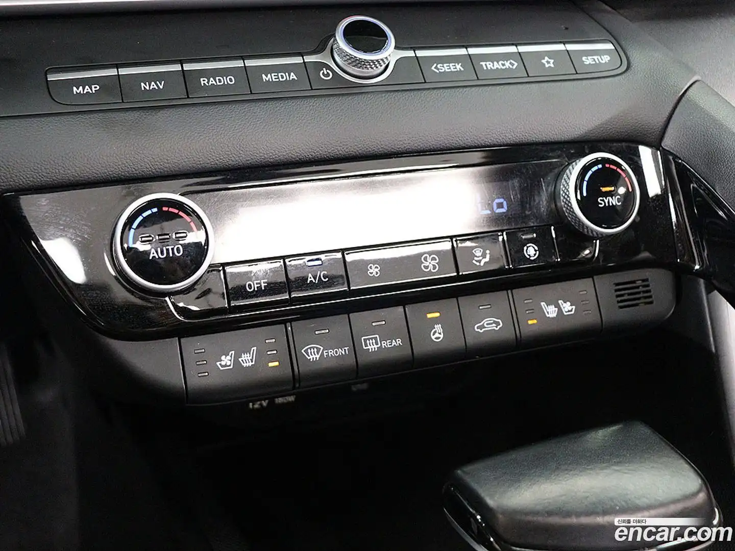 AVANTE Hyundai 2023.5-INNER-009