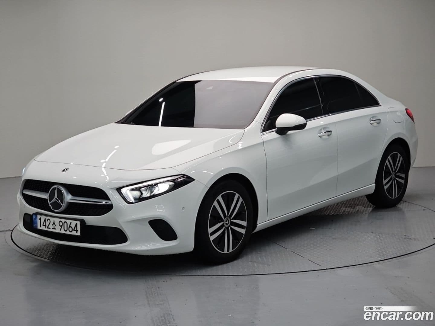 Main__Slider__Photo:A-Class Mercedes-Benz 2022.4-0
