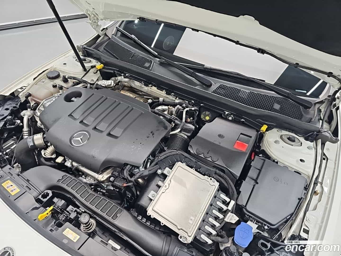 A-Class Mercedes-Benz 2022.4-OUTER-006