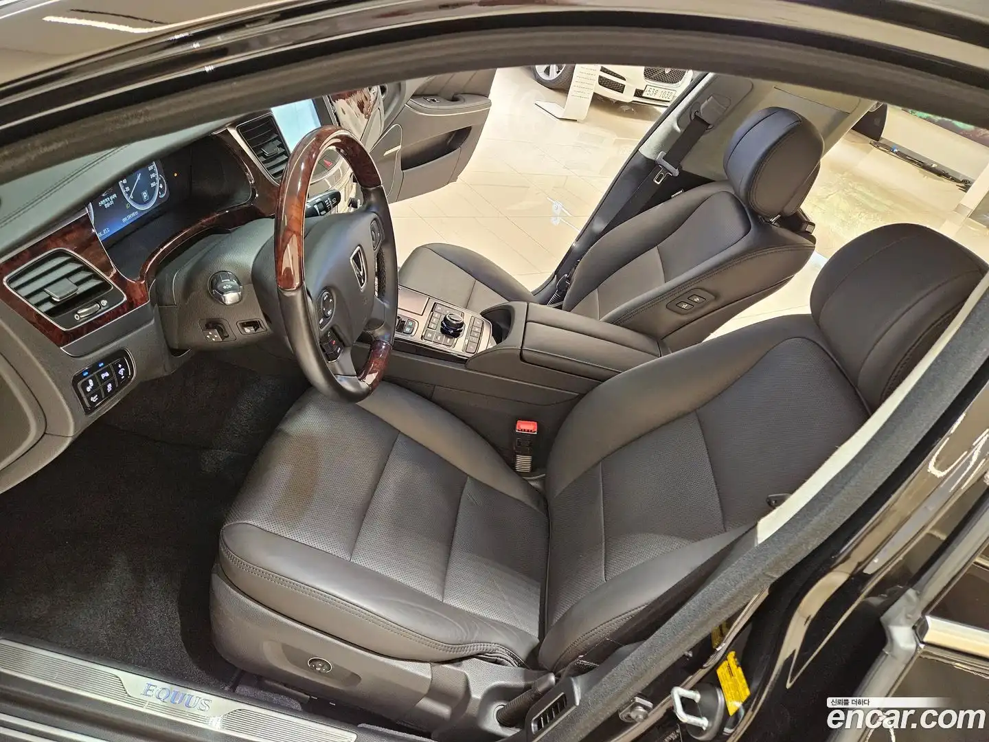 Equus Hyundai 2015.5-INNER-010