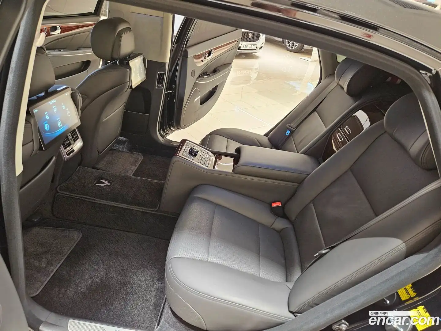 Equus Hyundai 2015.5-OPTION-015