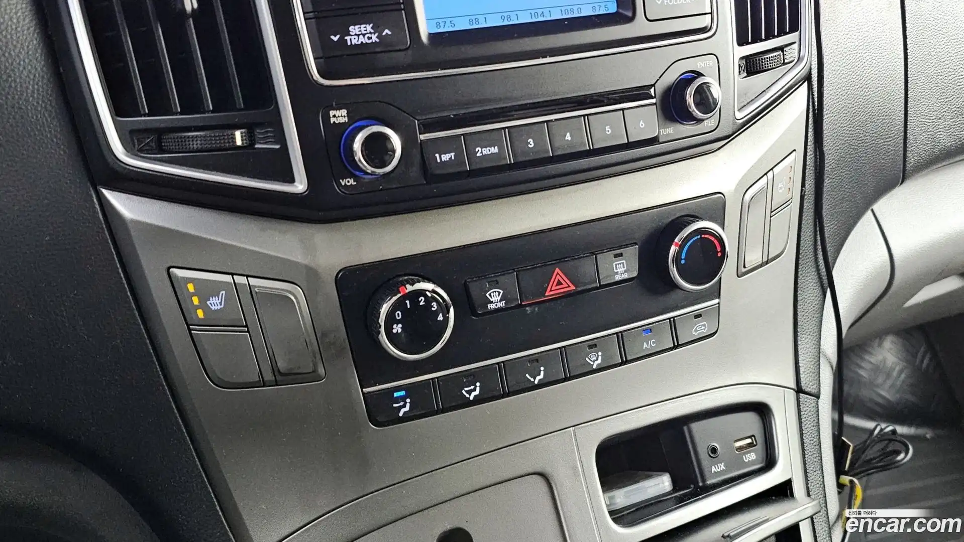 Starex Hyundai 2019.4-OPTION-022