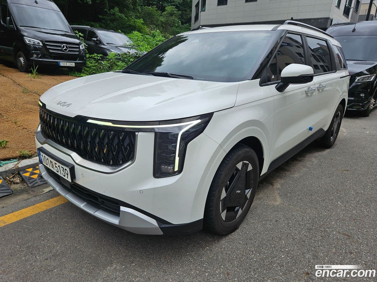 Main__Slider__Photo:Canival Kia 2024.6-0