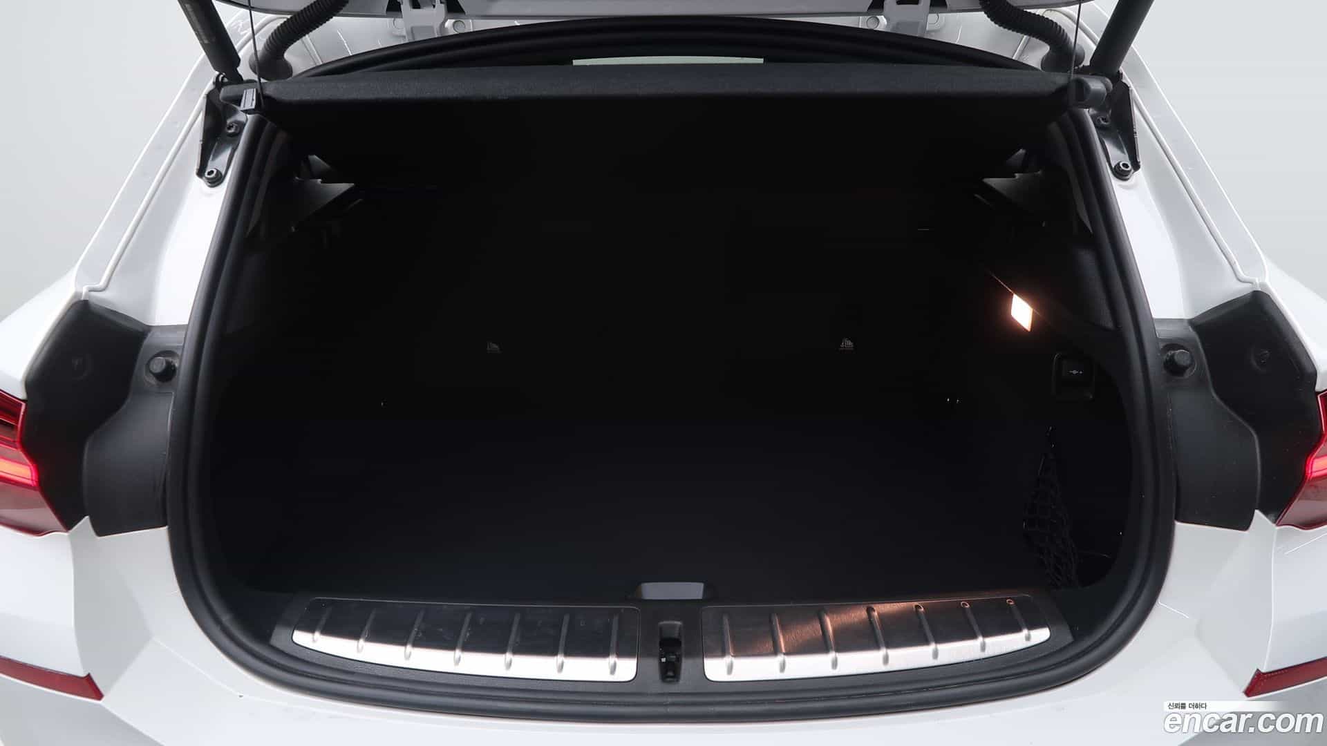 X2 (F39) BMW 2021.6-OPTION-016