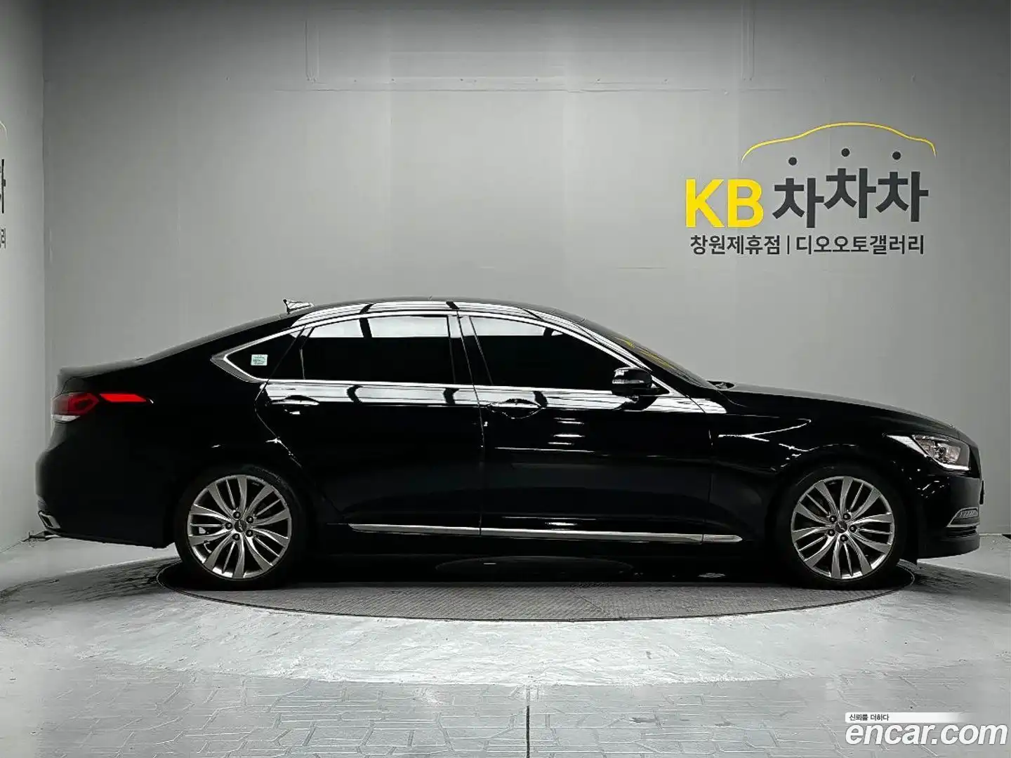 Genesis Hyundai 2016.2-OUTER-004