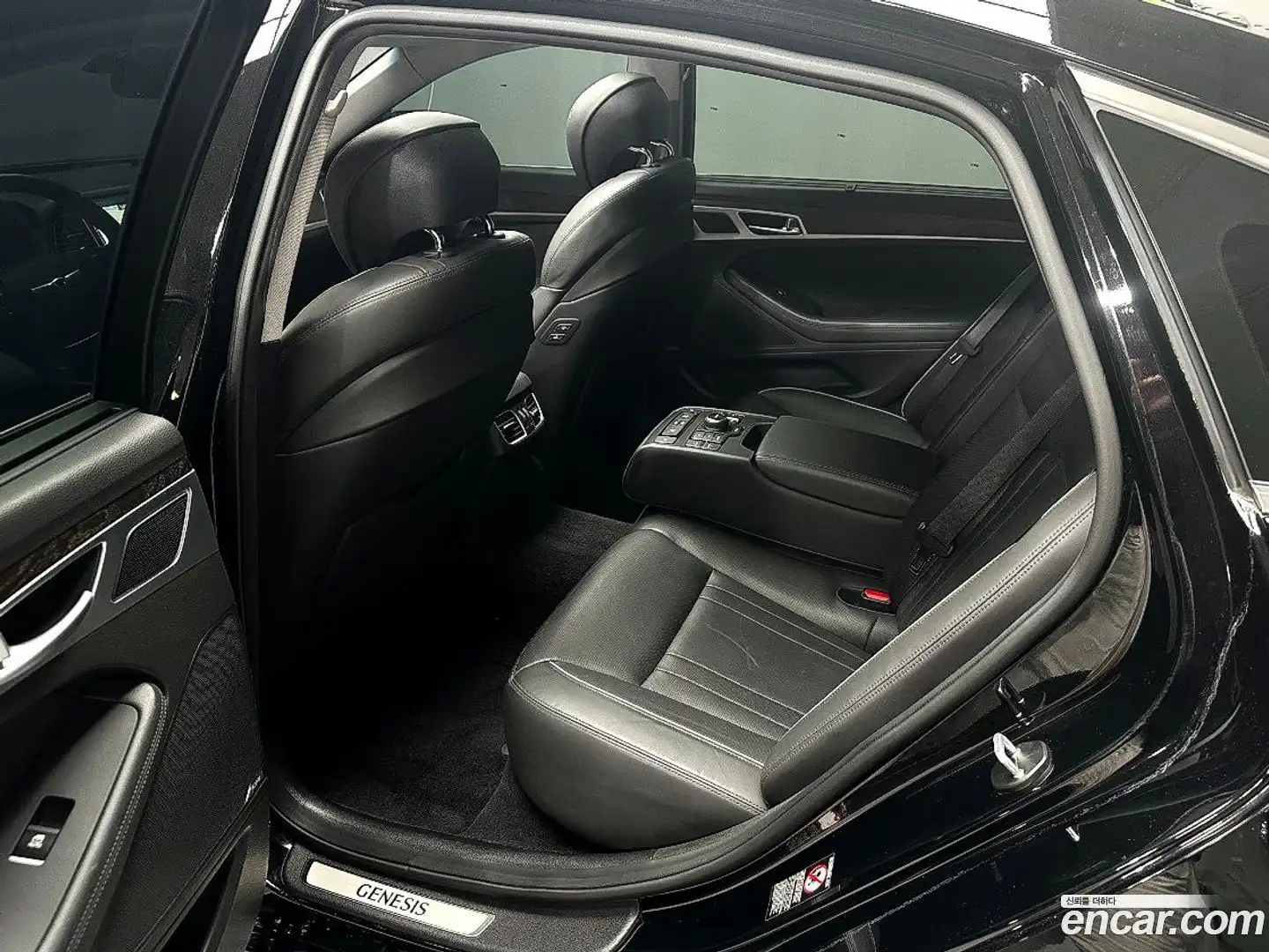 Genesis Hyundai 2016.2-OPTION-019
