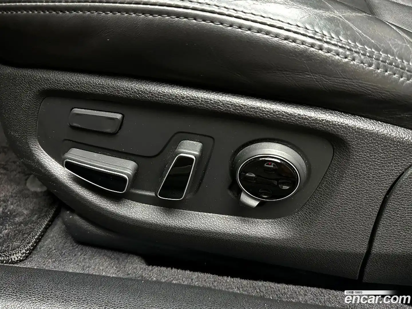 Genesis Hyundai 2016.2-OPTION-020