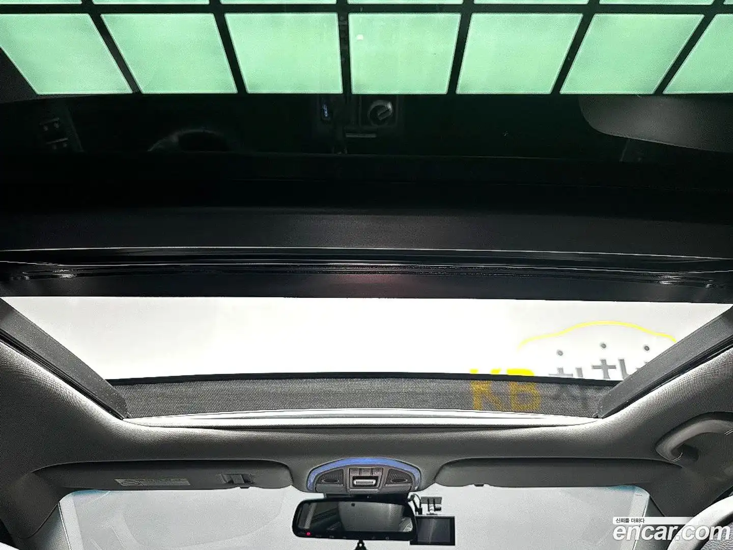 Genesis Hyundai 2016.2-OPTION-021