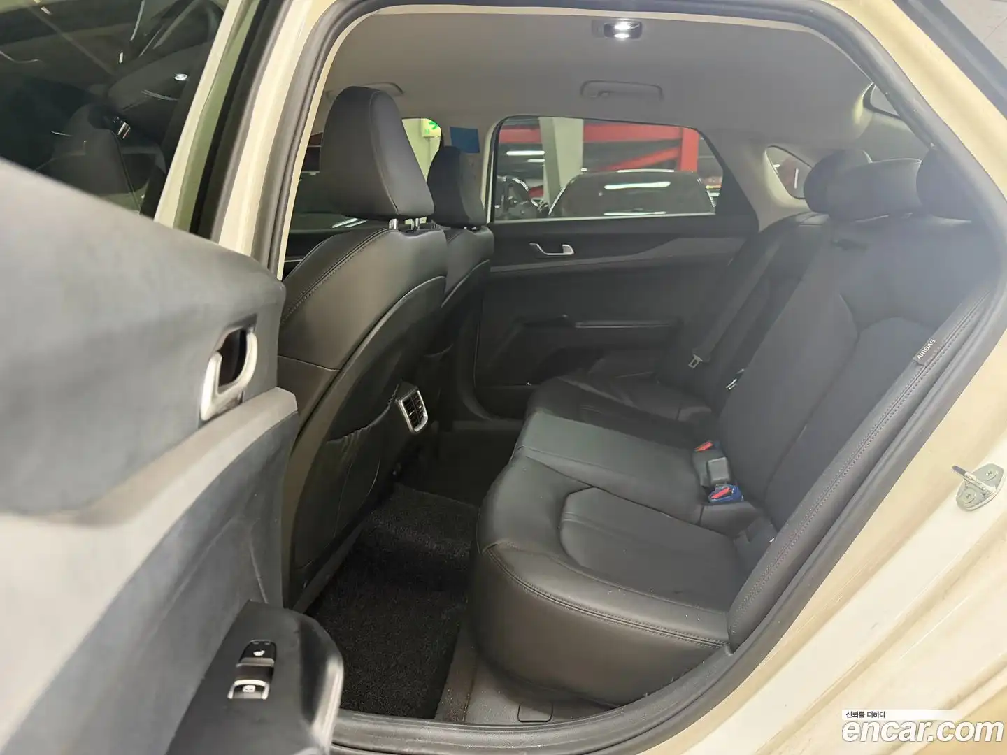 K5 Kia 2023.10-INNER-007