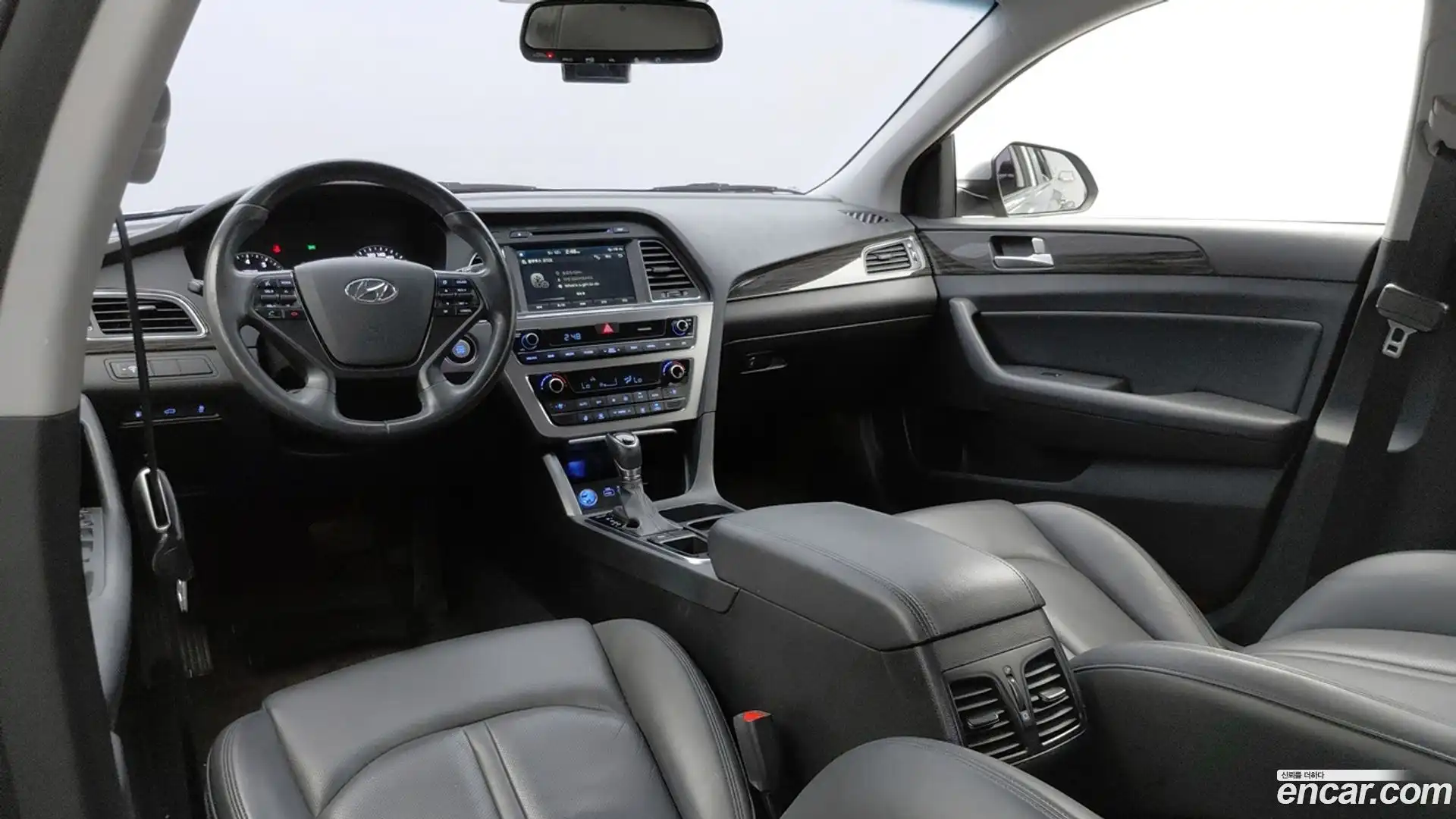 Sonata Hyundai 2014.6-INNER-007