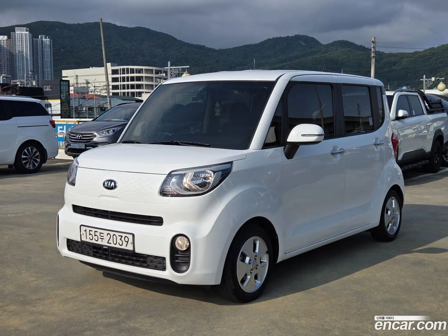 Main__Slider__Photo:RAY Kia 2021.3-0