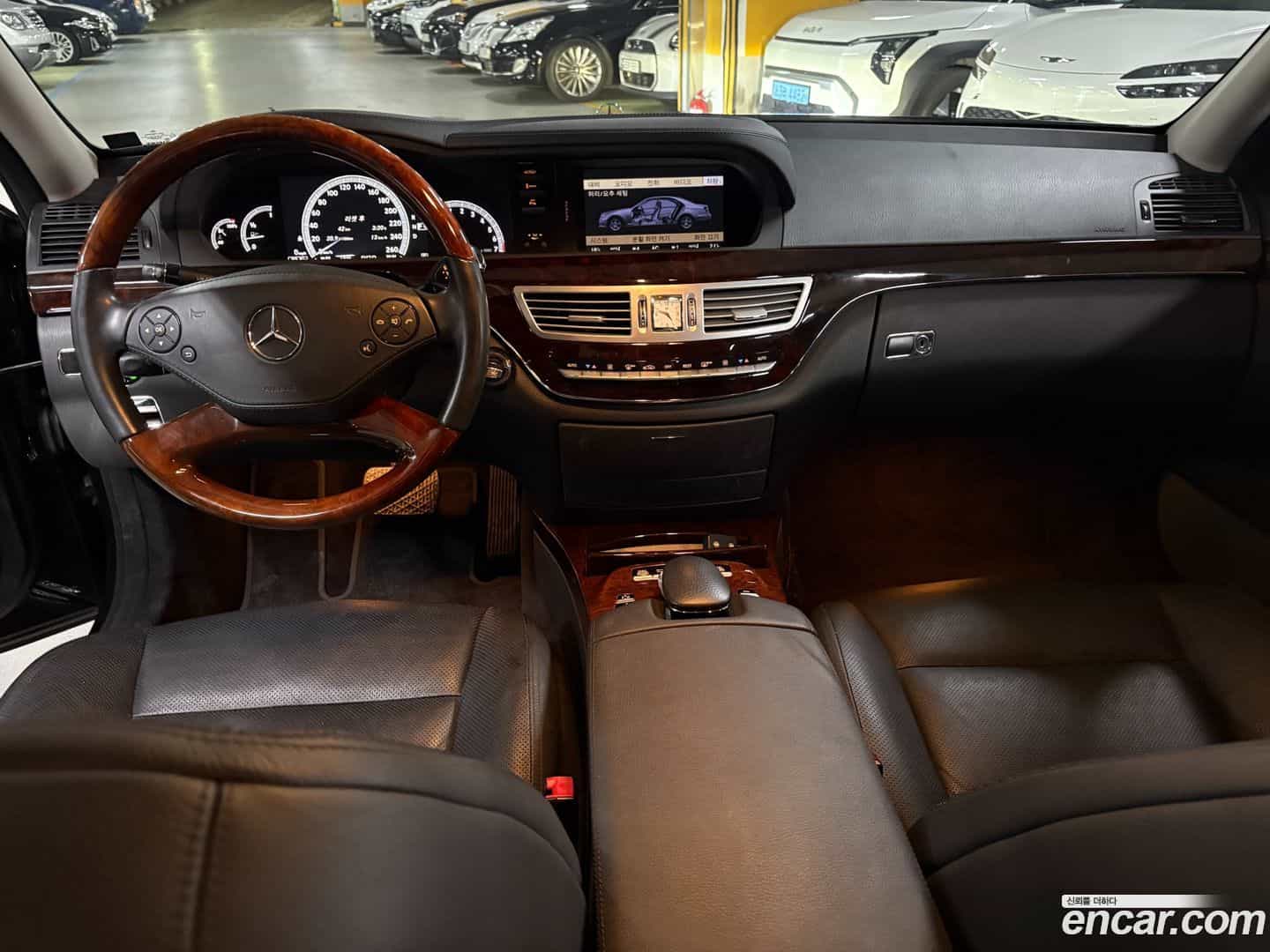 S-Class Mercedes-Benz 2010.5-INNER-010