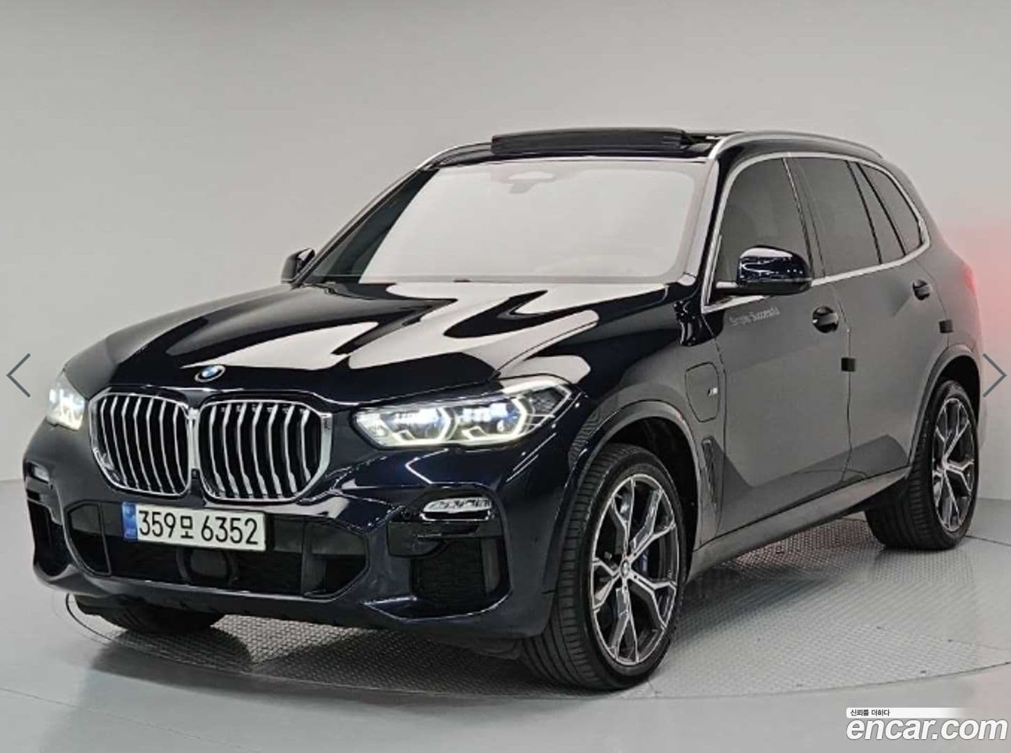 Main__Slider__Photo:X5 BMW 2021.5-0