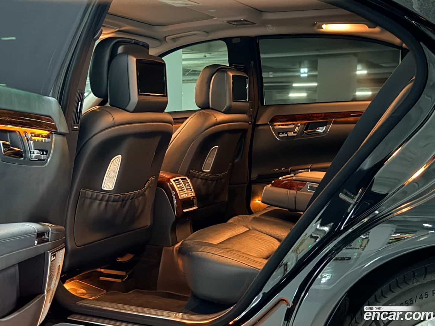 S-Class Mercedes-Benz 2012.6-OPTION-017