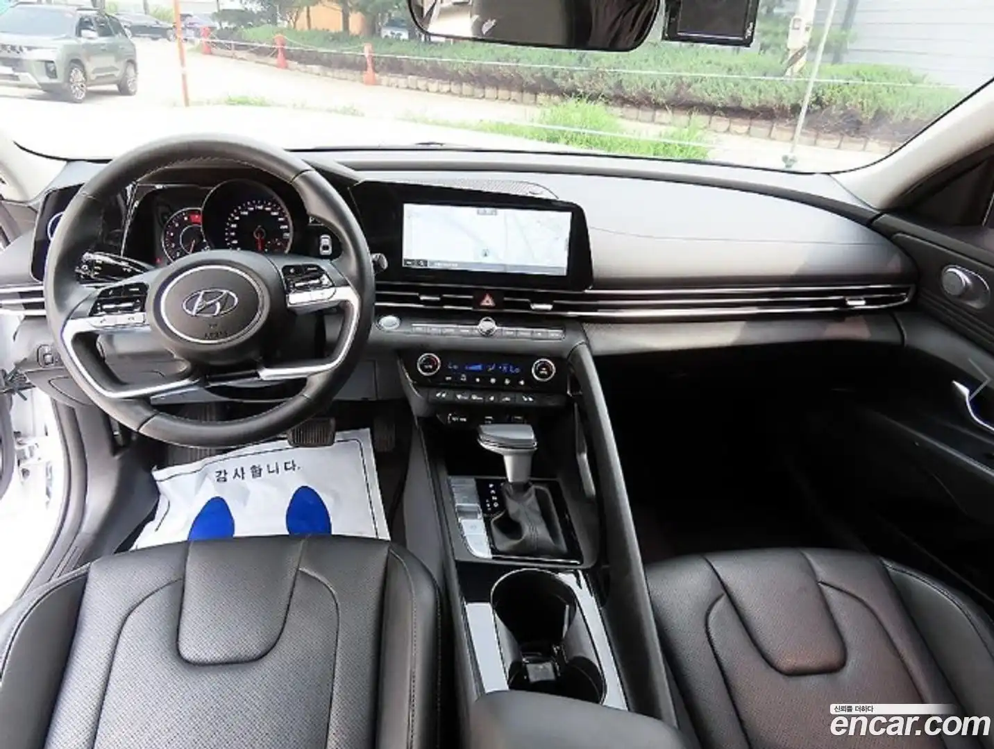 AVANTE Hyundai 2022.3-INNER-007
