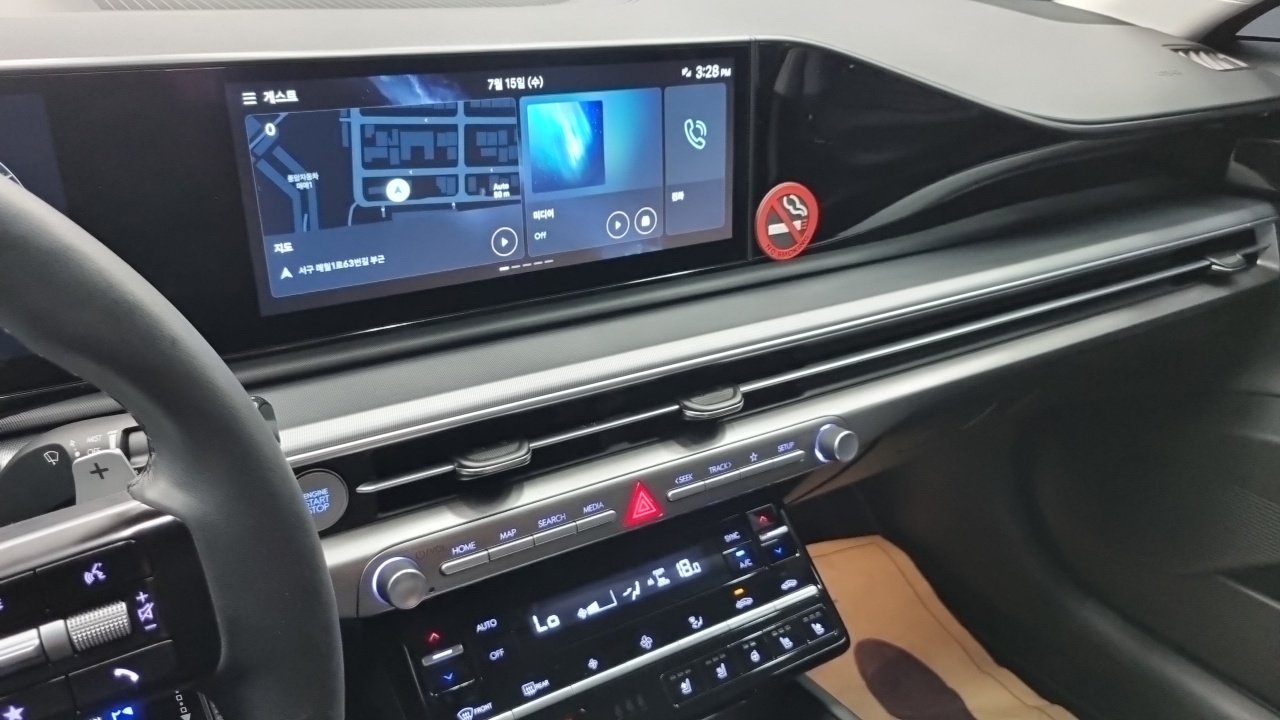 Grandeur Hyundai 2023.1-OPTION-018