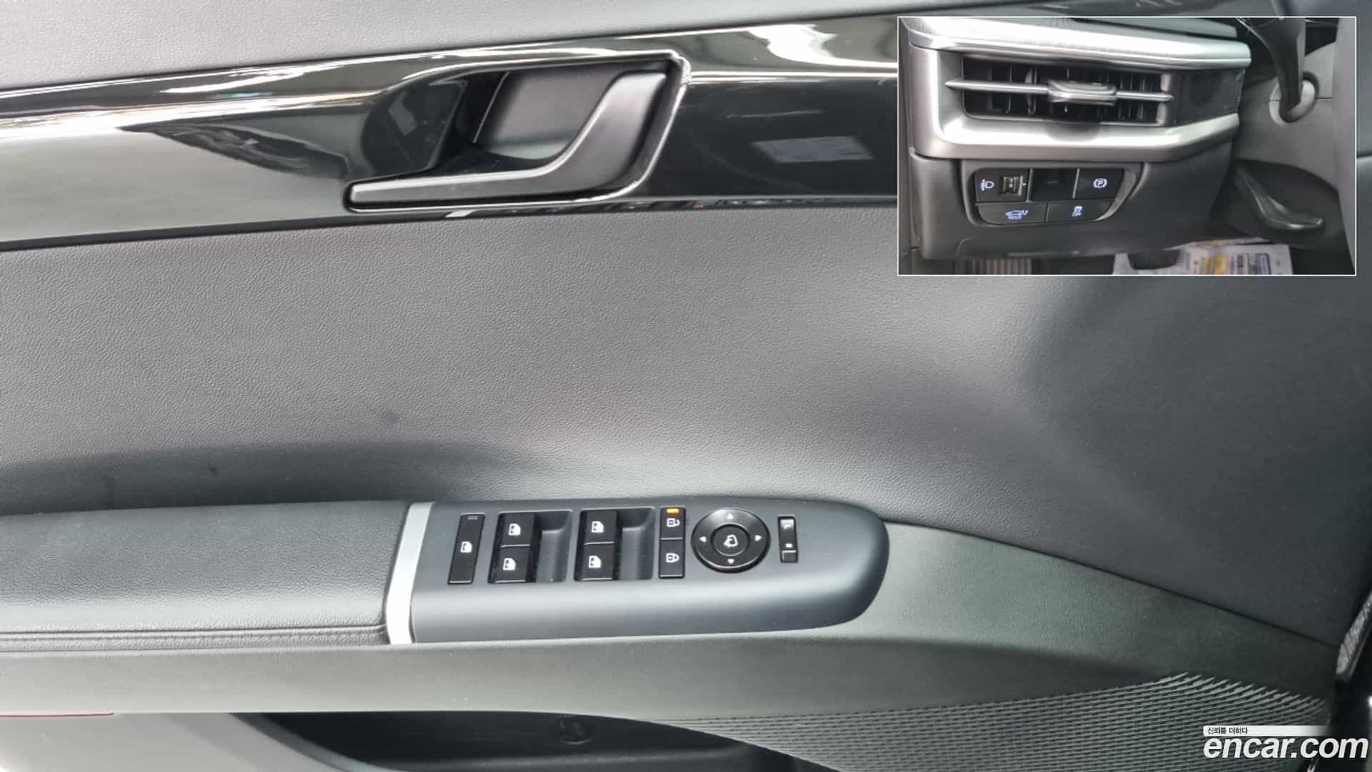 Grandeur Hyundai 2023.1-OPTION-021