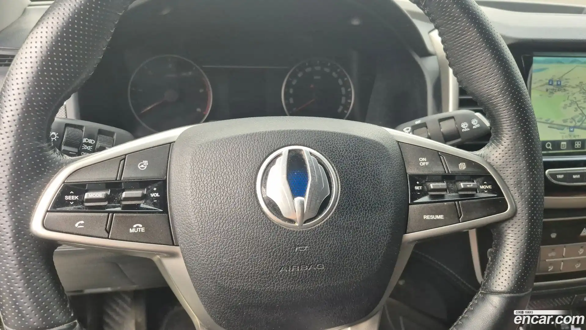 Rexton KG Mobility 2019.5-INNER-007