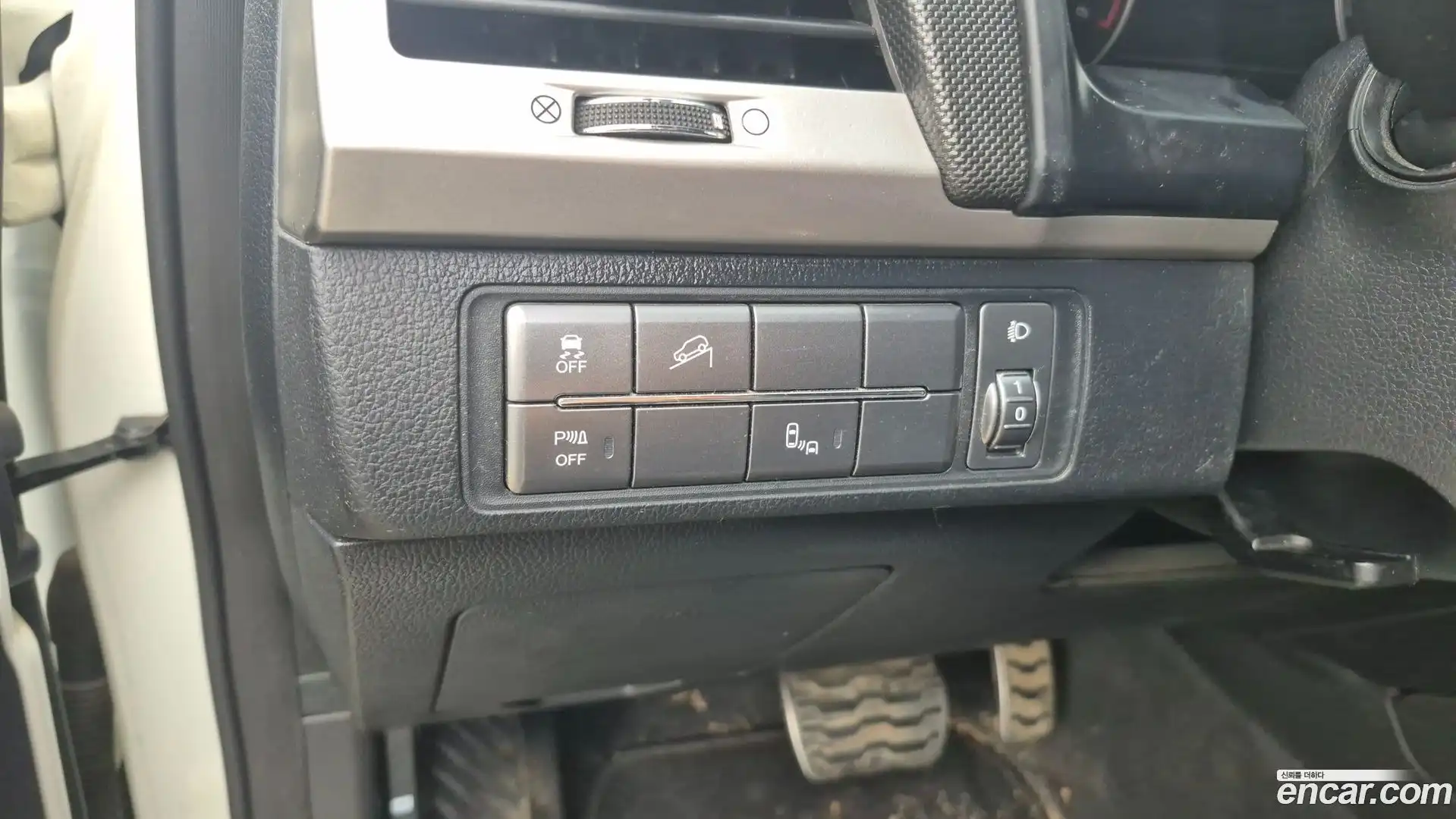 Rexton KG Mobility 2019.5-OPTION-019