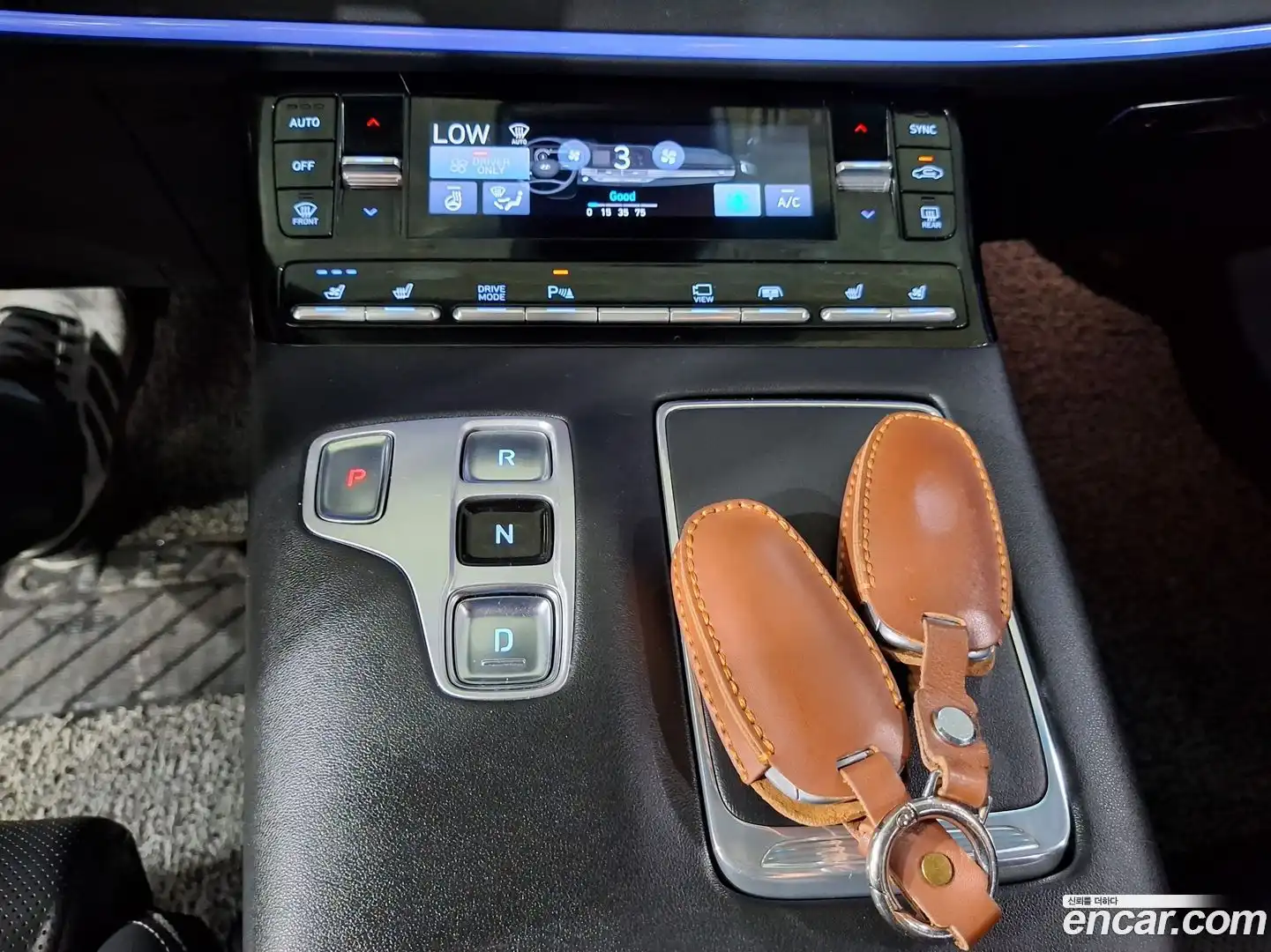 Grandeur Hyundai 2020.8-OPTION-015