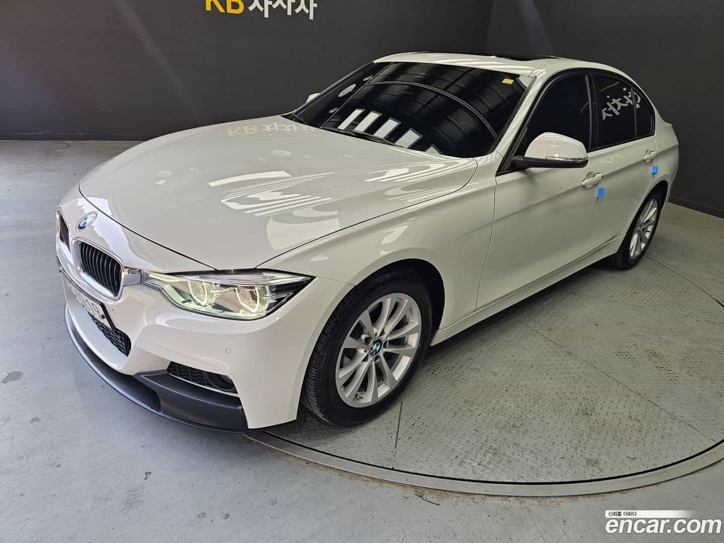 3-Series BMW 2017.0-OUTER-001