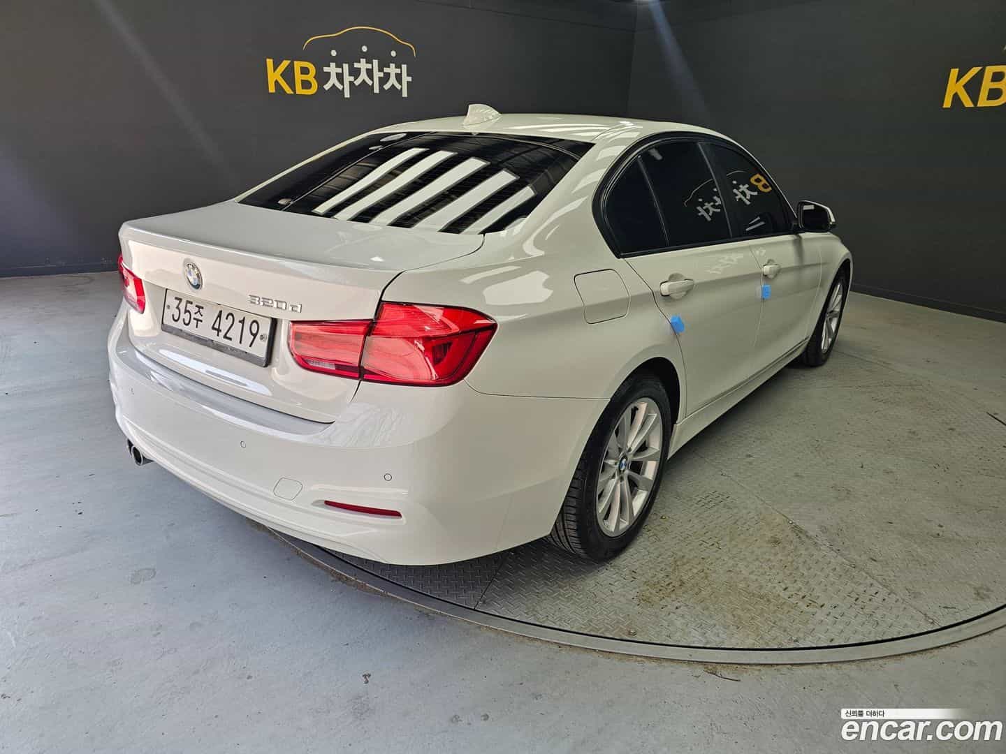 3-Series BMW 2017.0-OUTER-004