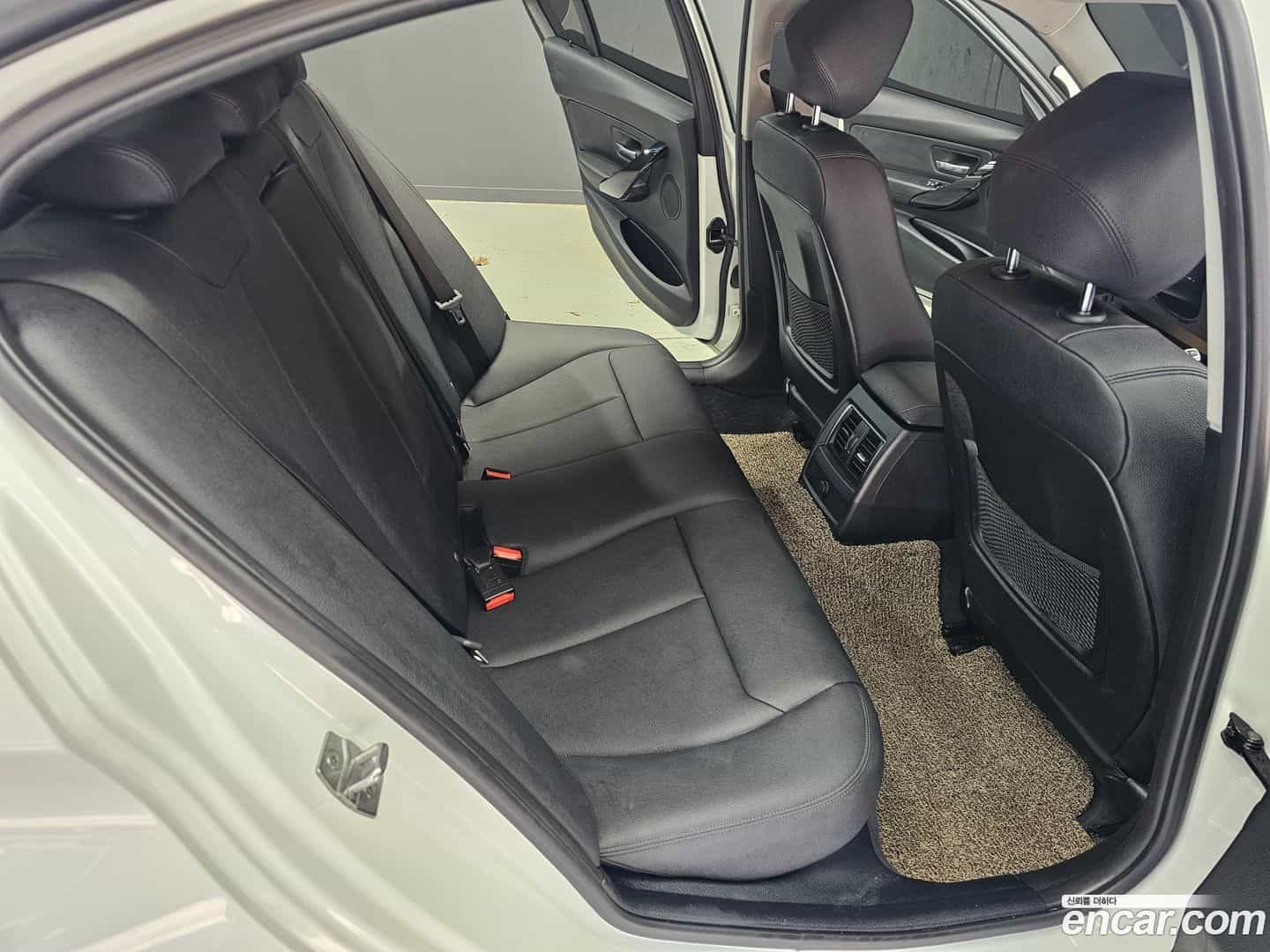 3-Series BMW 2017.0-OPTION-016