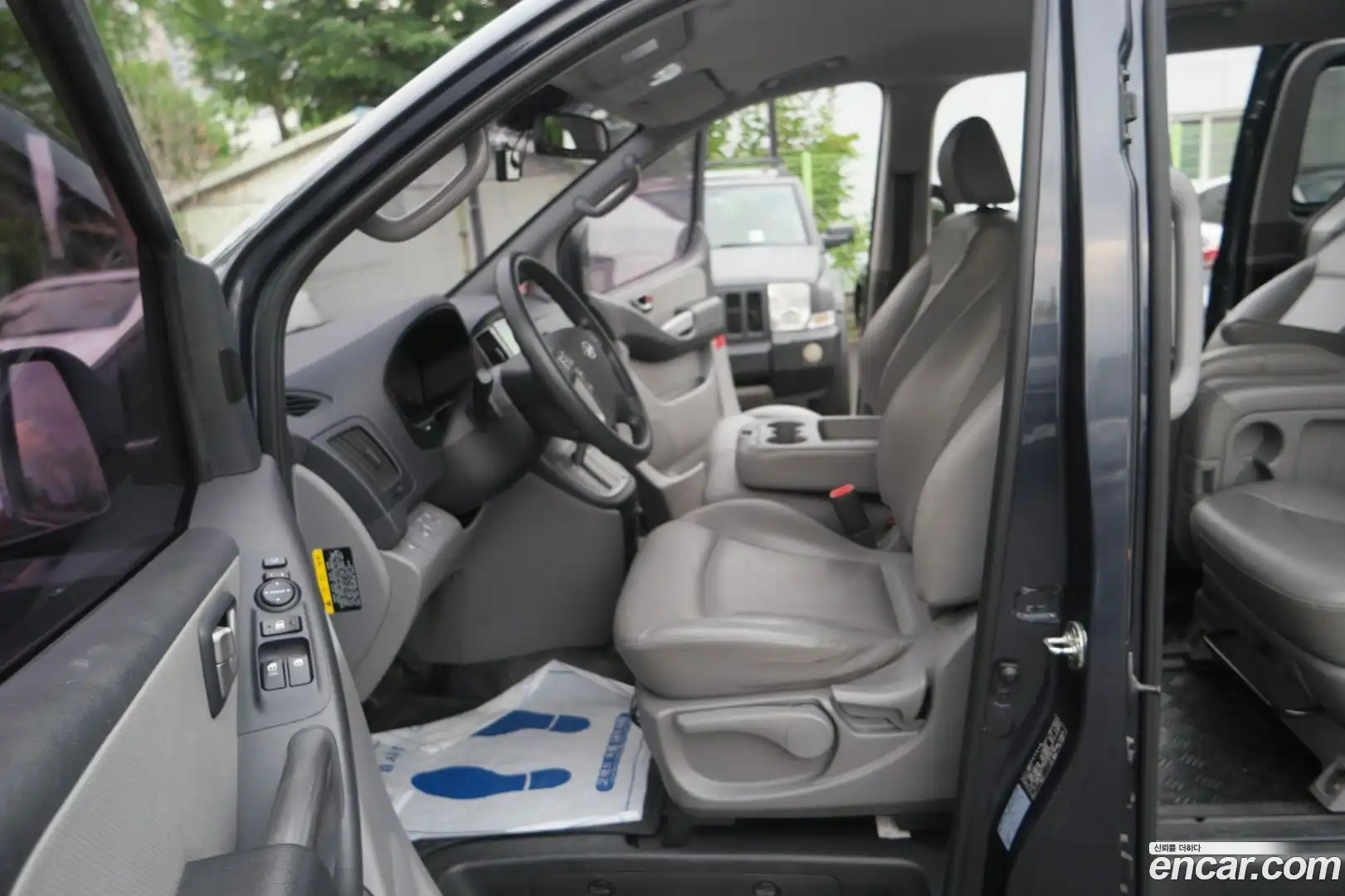 Starex Hyundai 2017.6-INNER-010