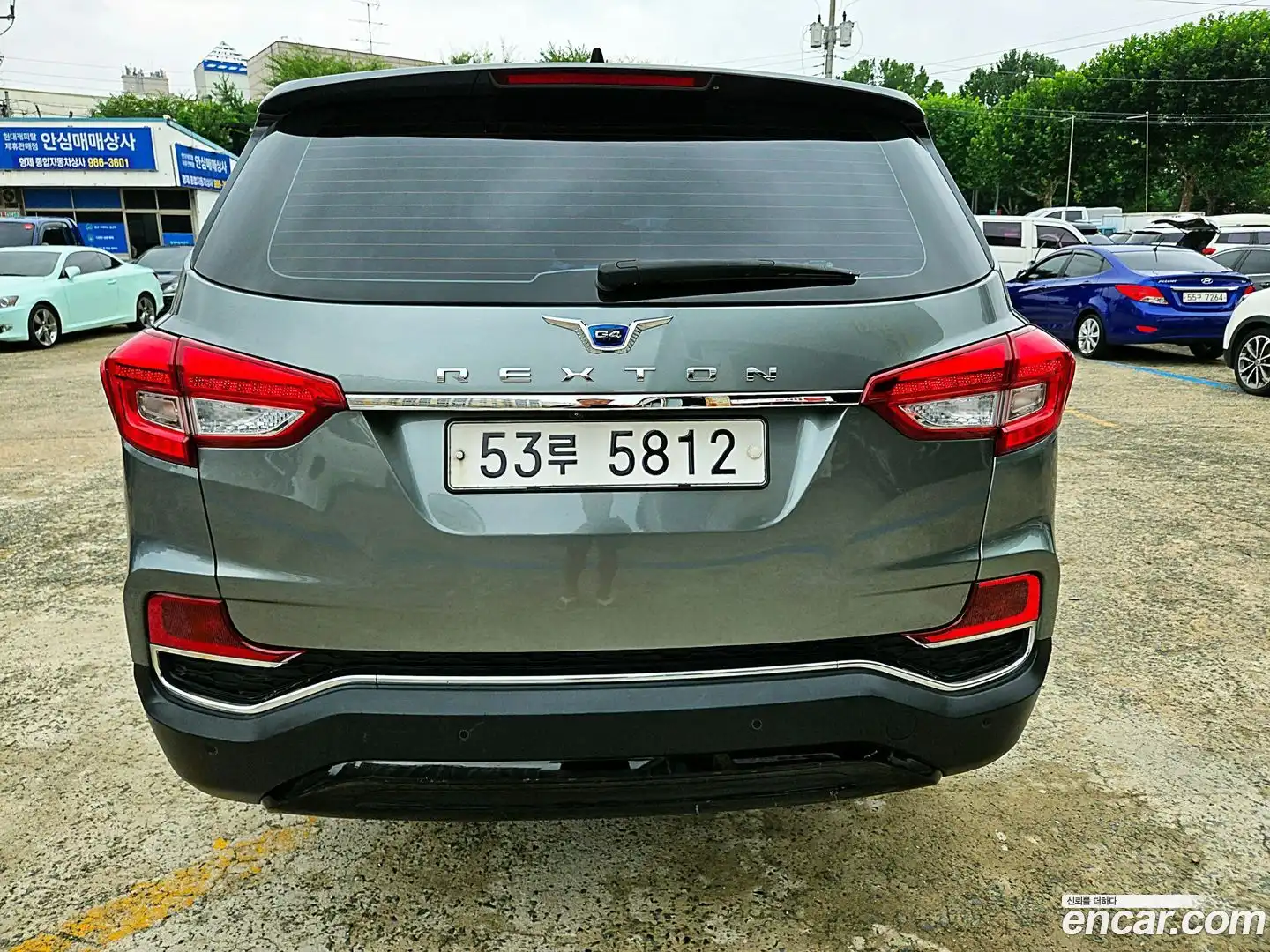 Rexton KG Mobility 2019.4-INNER-009