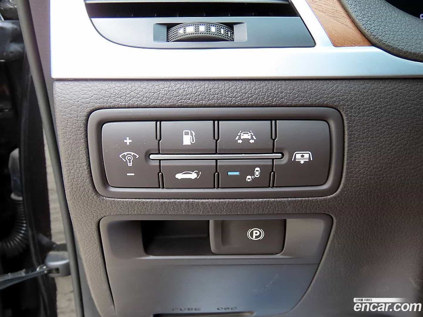 G80 Genesis 2017.7-OPTION-017