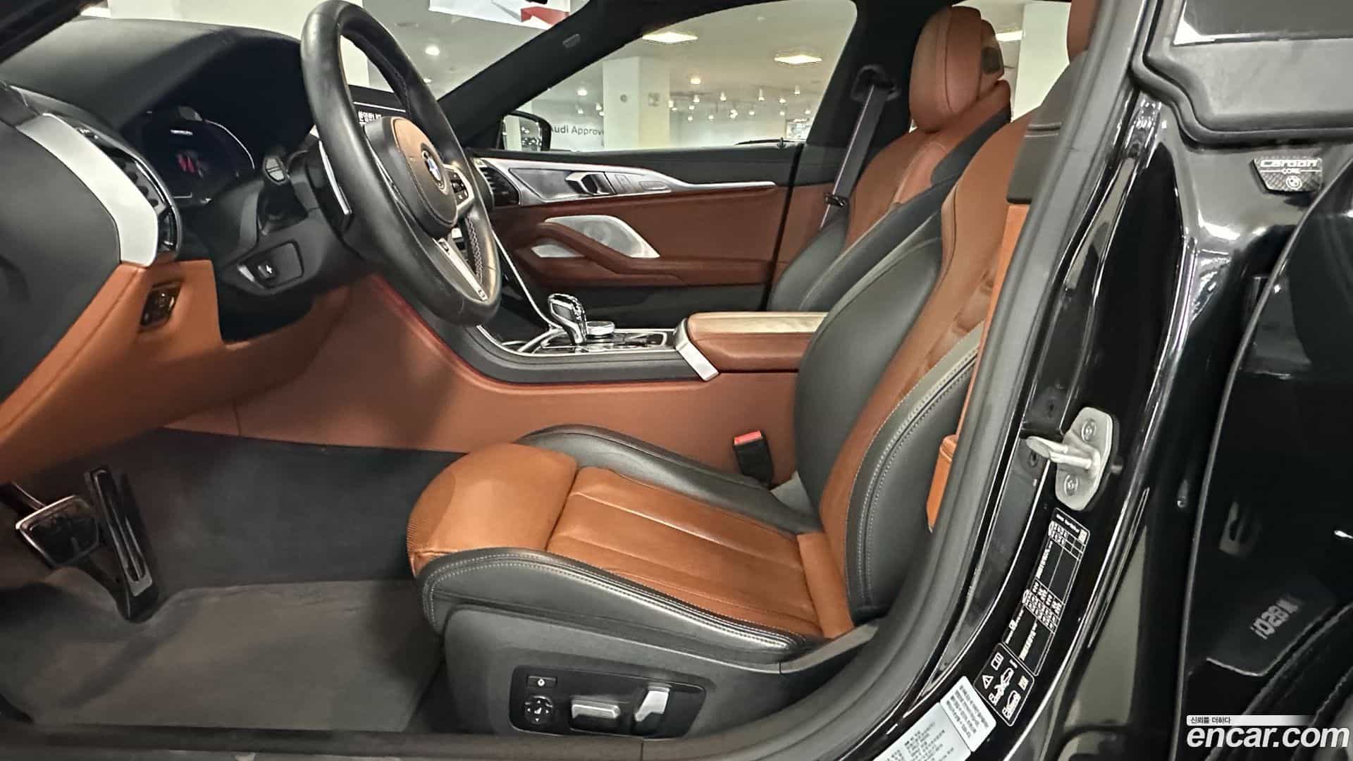 8-Series BMW 2024.11-INNER-010