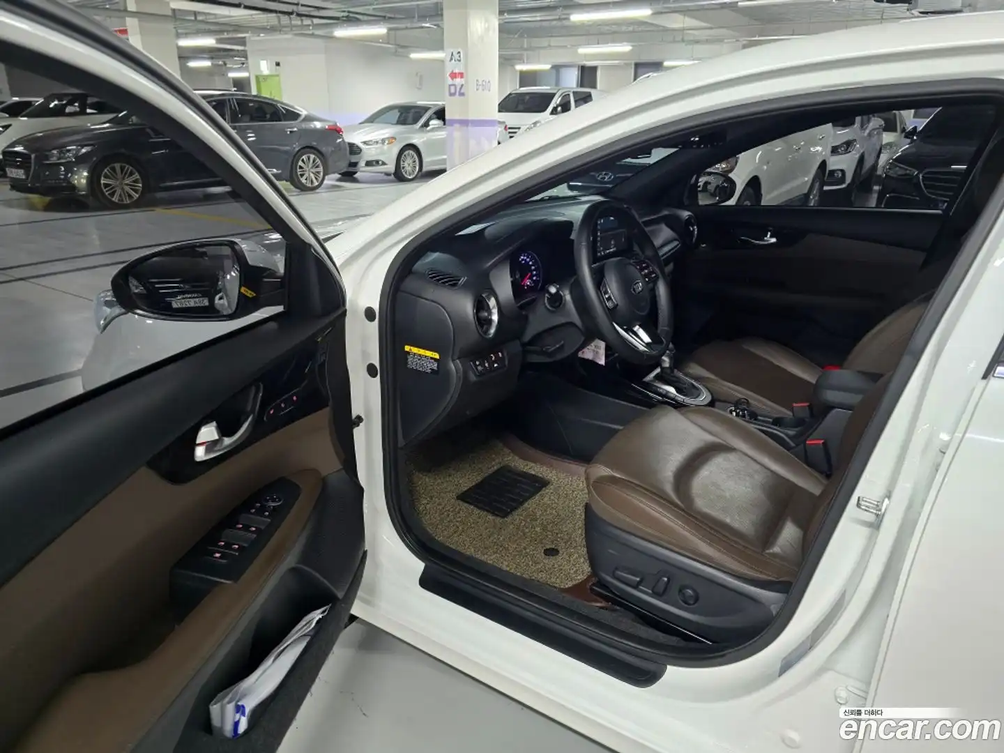 K3 Kia 2019.10-INNER-010