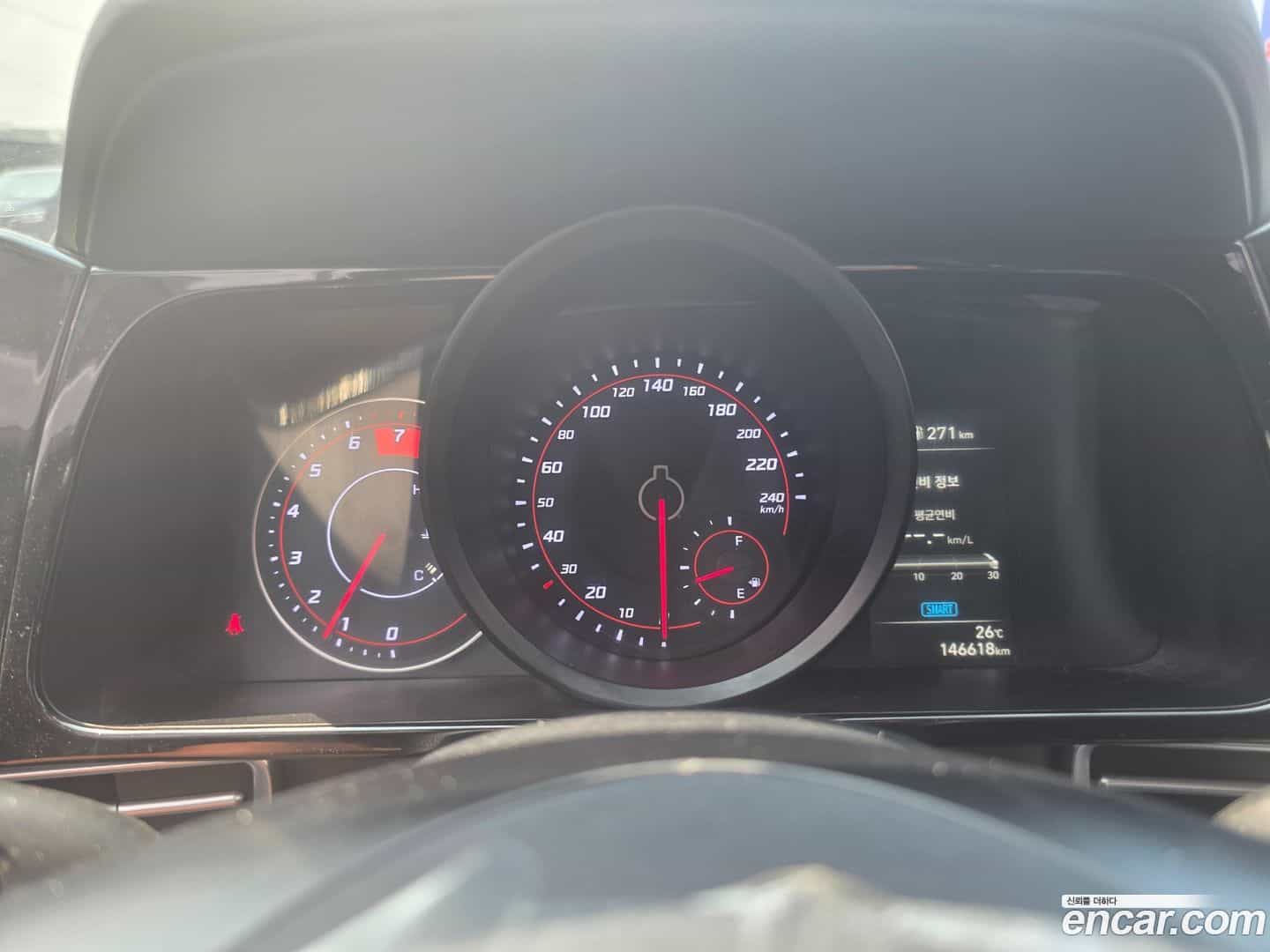AVANTE Hyundai 2021.8-OPTION-017