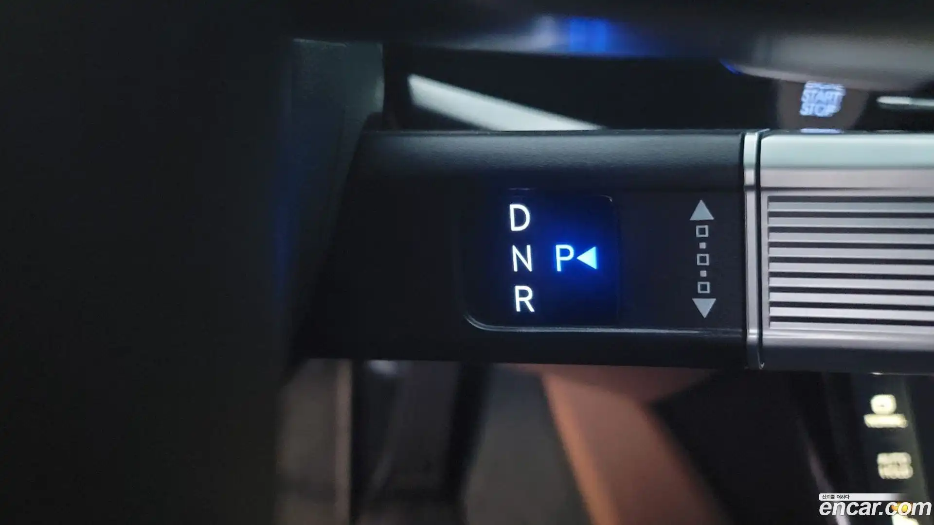 Grandeur Hyundai 2023.0-INNER-009