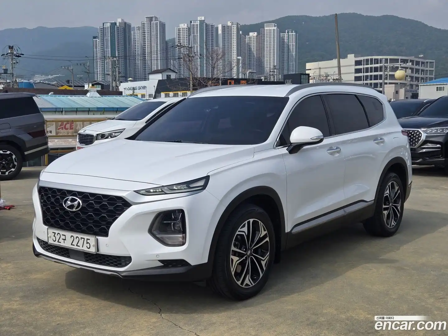 Santafe Hyundai 2018.9-OUTER-001