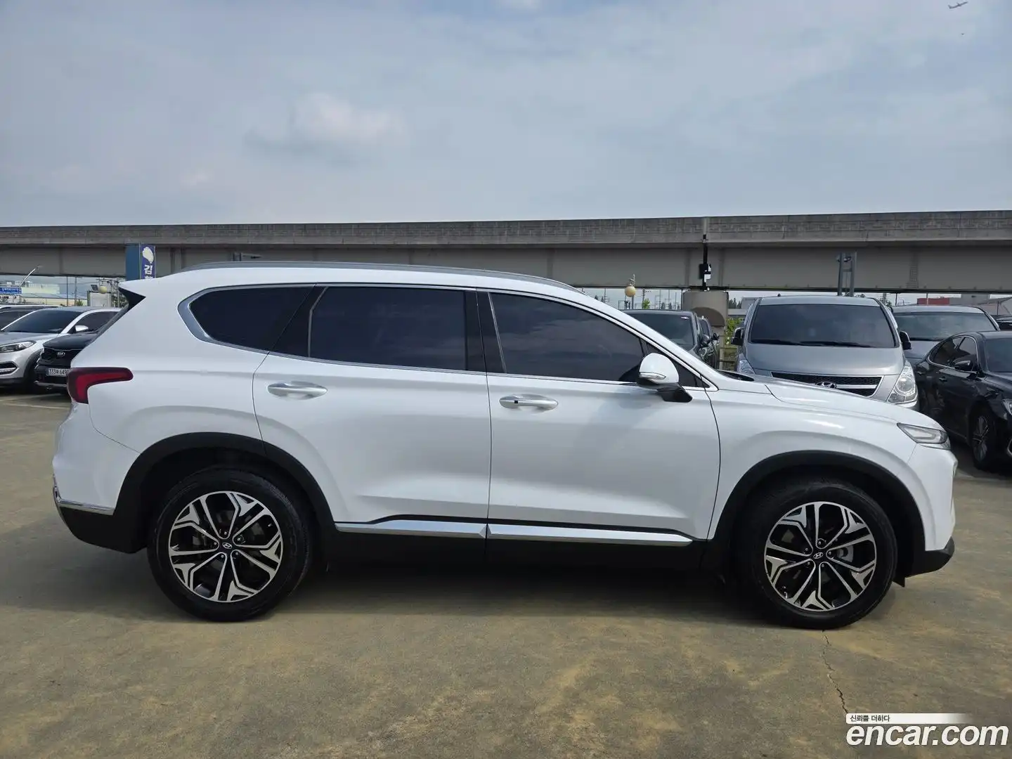 Santafe Hyundai 2018.9-OPTION-021