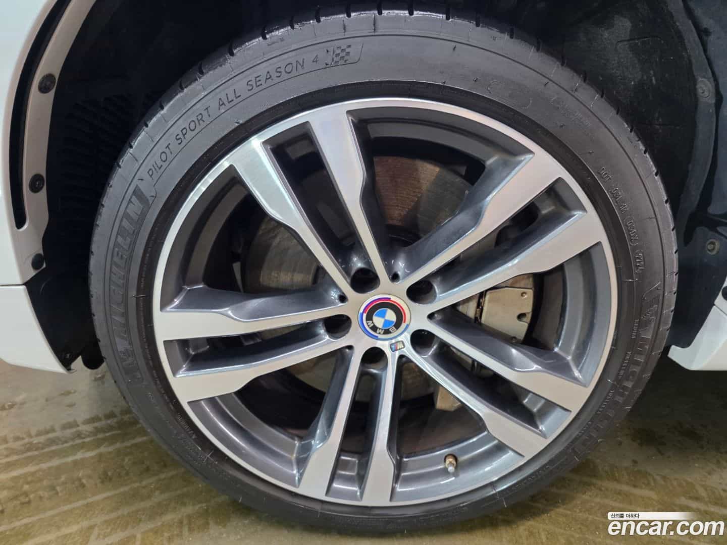 X6 BMW 2016.11-OUTER-005