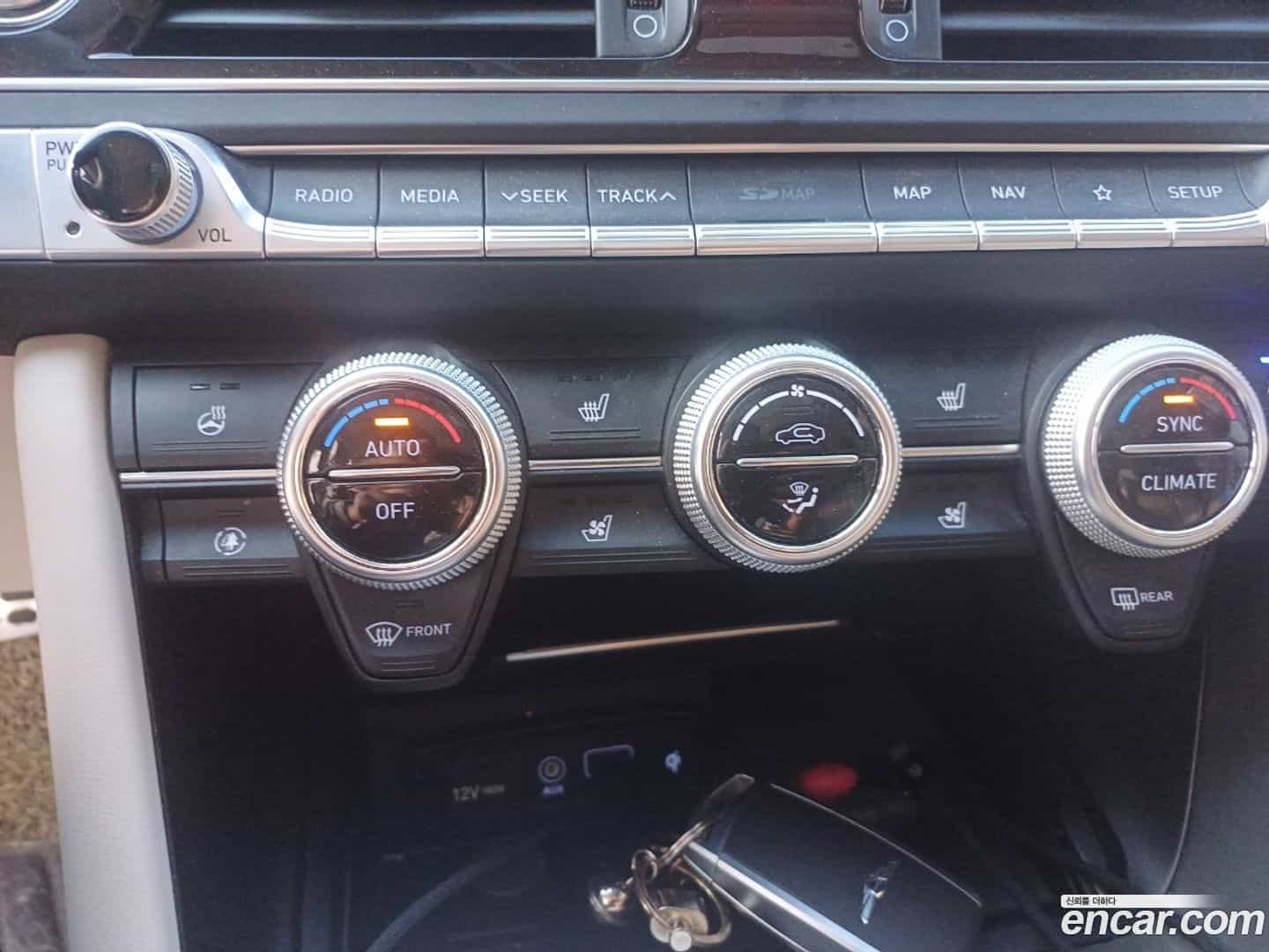 G70 Genesis 2019.0-OPTION-024