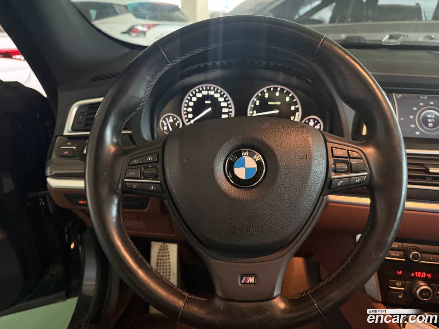 Gran Turismo BMW 2012.7-INNER-010