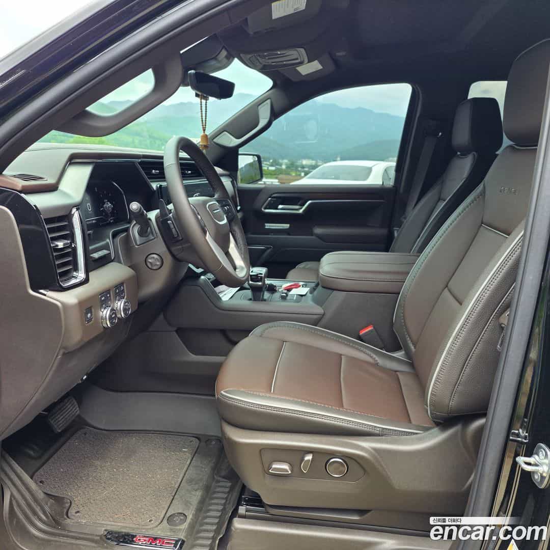 Sierra GMC 2025.3-INNER-008