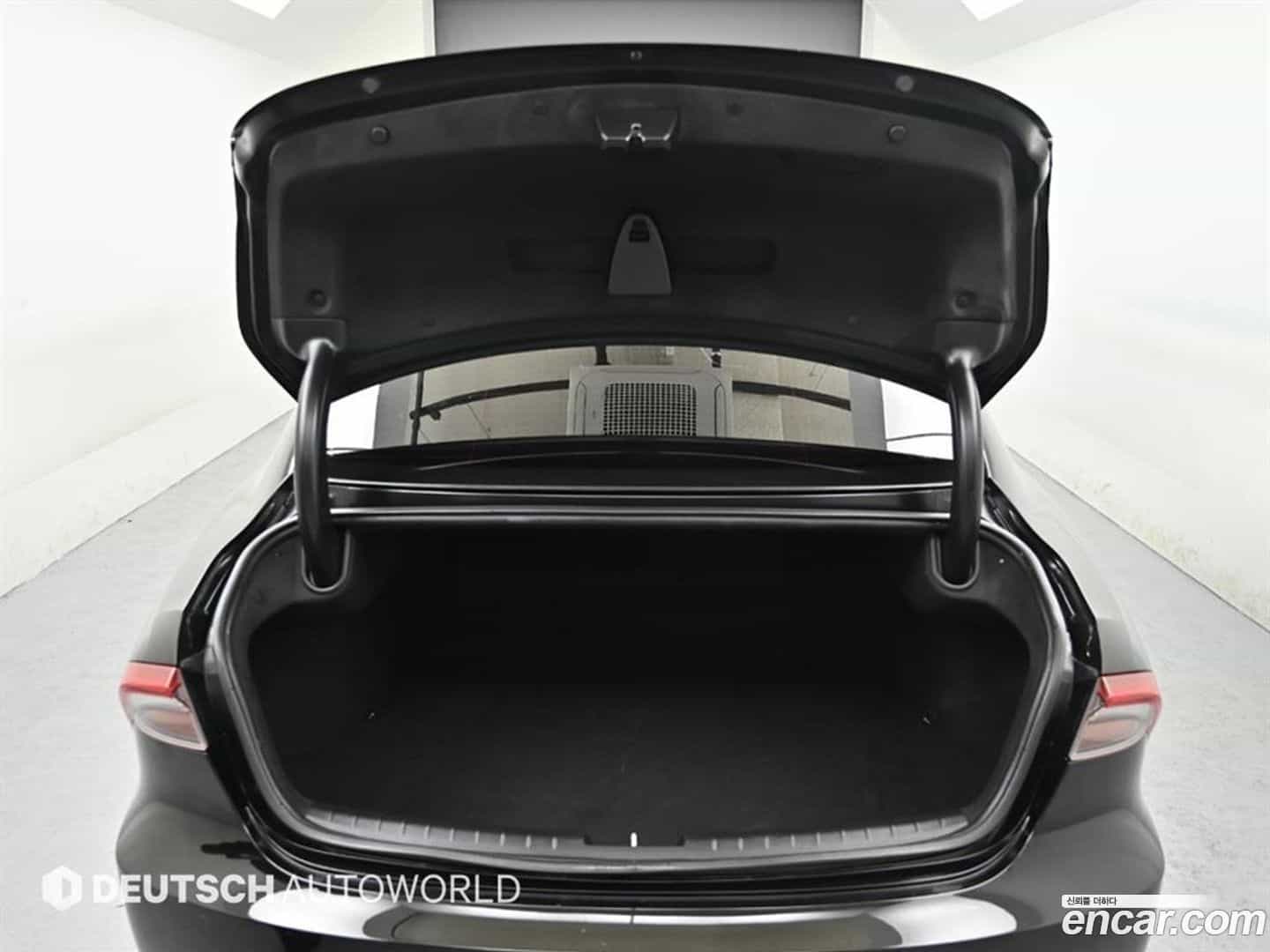 Grandeur Hyundai 2021.2-OPTION-023
