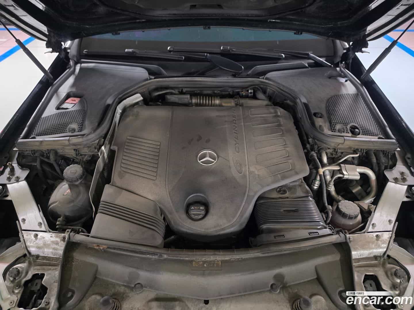 CLS-Class Mercedes-Benz 2022.10-INNER-008