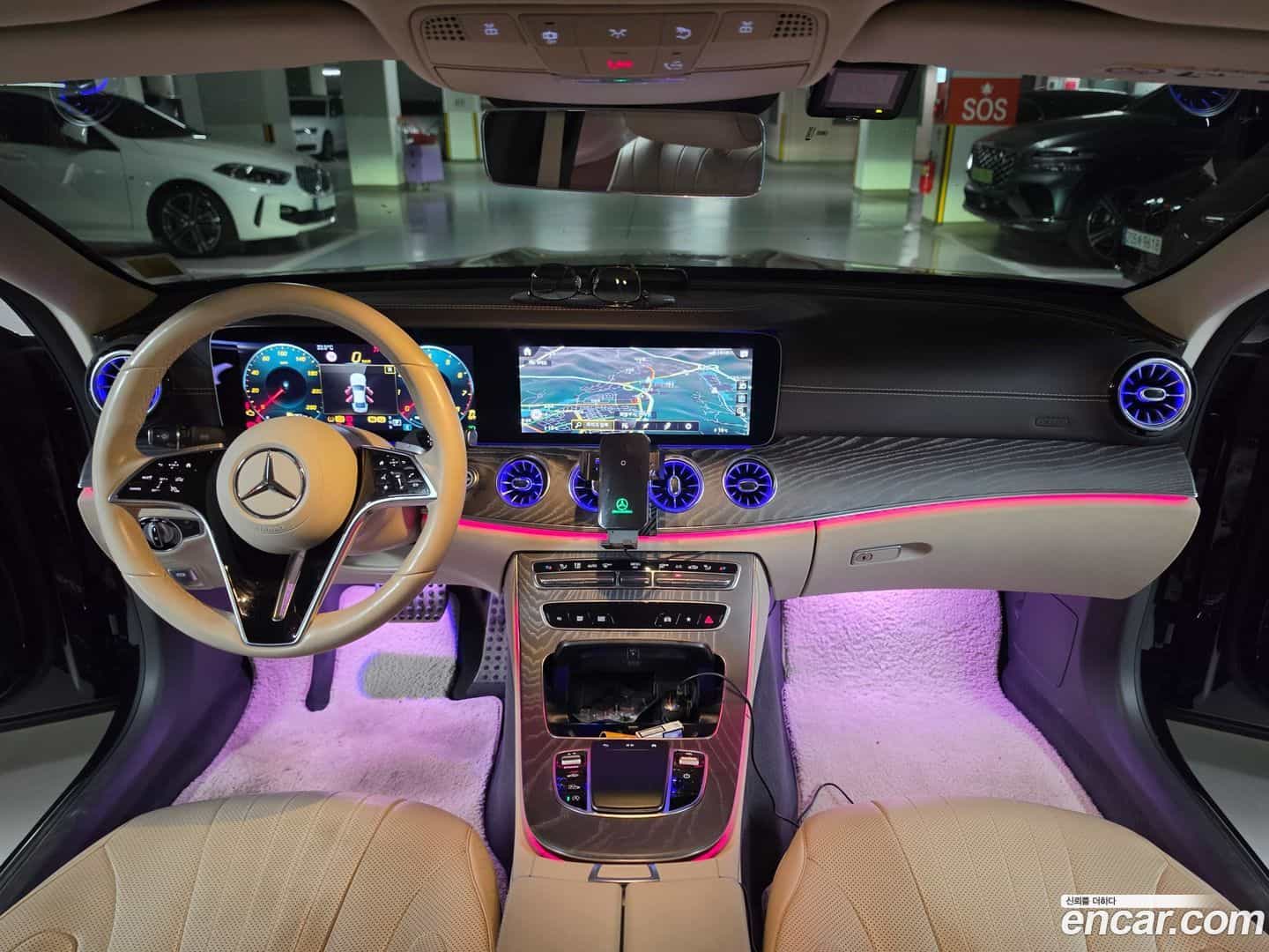 CLS-Class Mercedes-Benz 2022.10-INNER-009