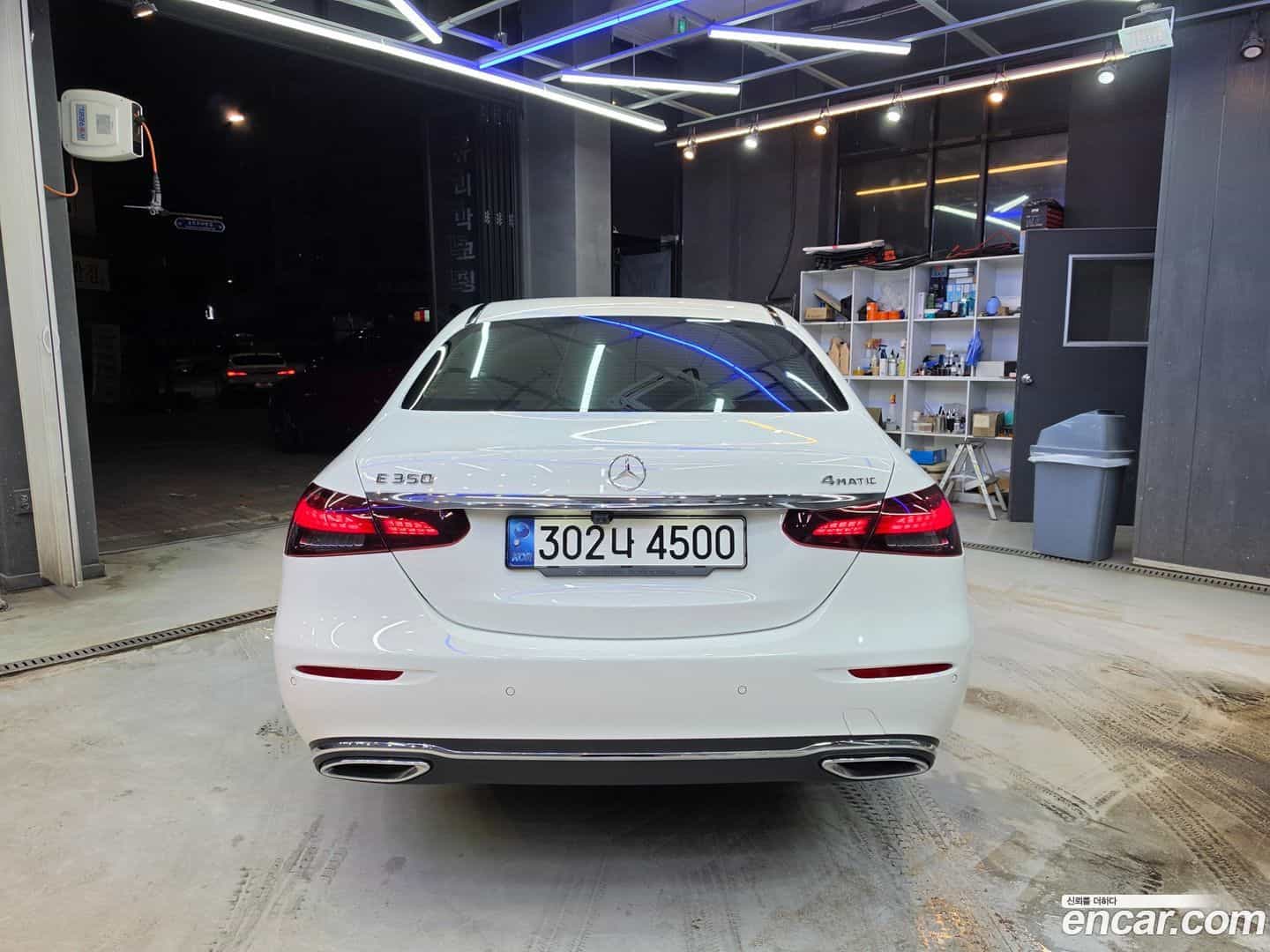E-Class Mercedes-Benz 2022.2-OUTER-004